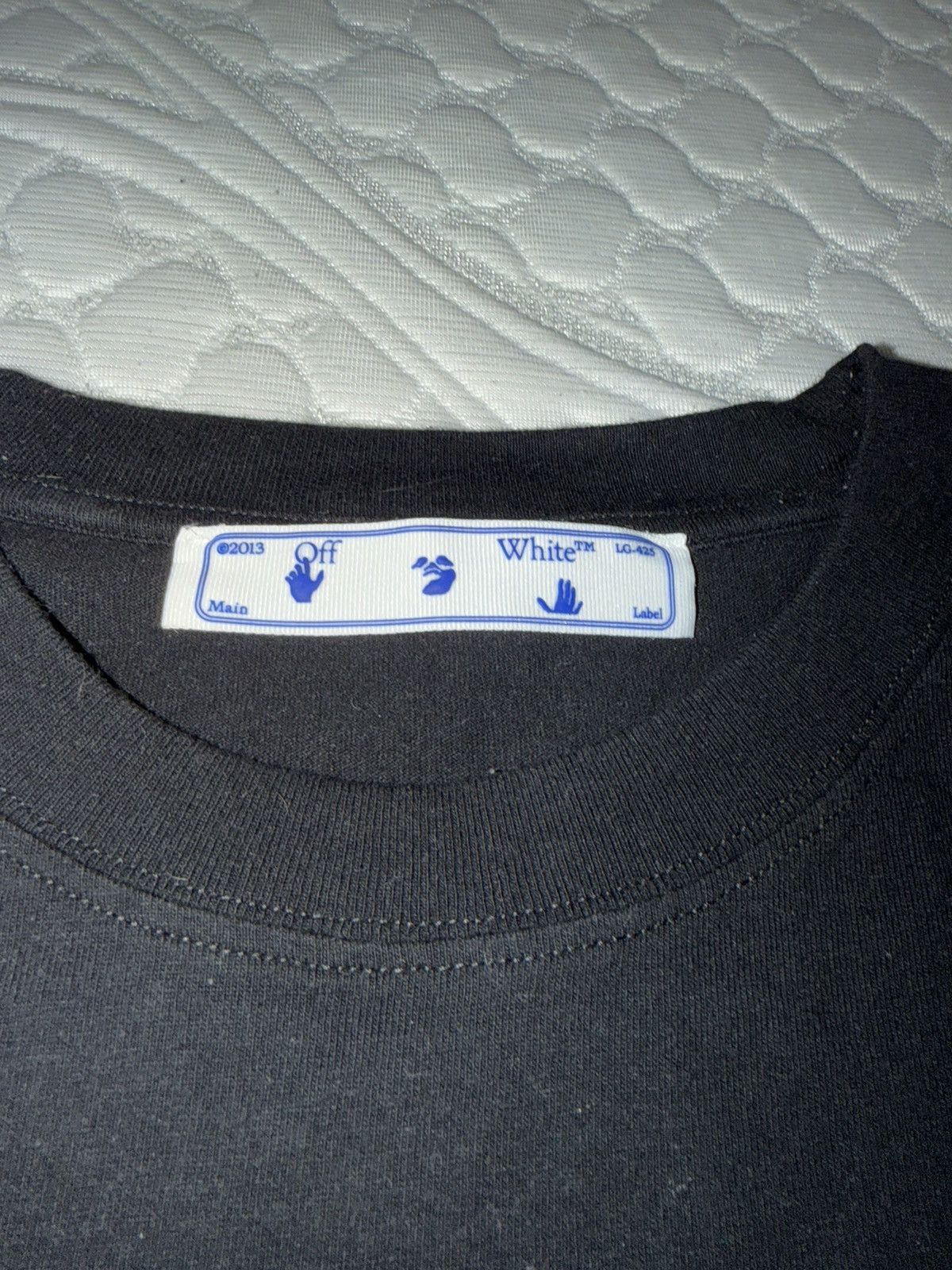 Off-White Off white caravaggio t shirt Size US L / EU 52-54 / 3 - 5 Thumbnail