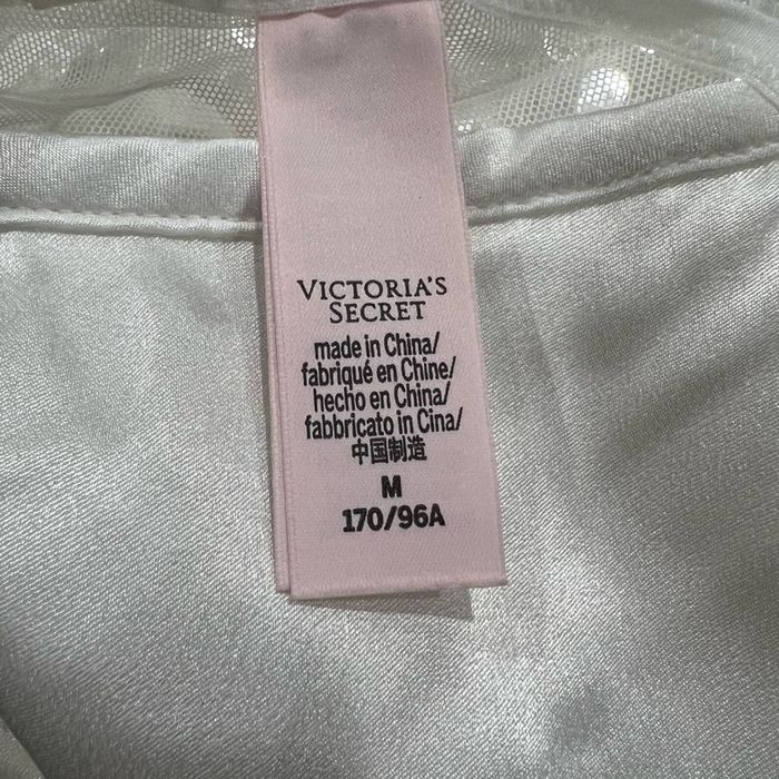 Victoria's Secret Victoria's Secret Size 32DD Logo Strap T Shirt