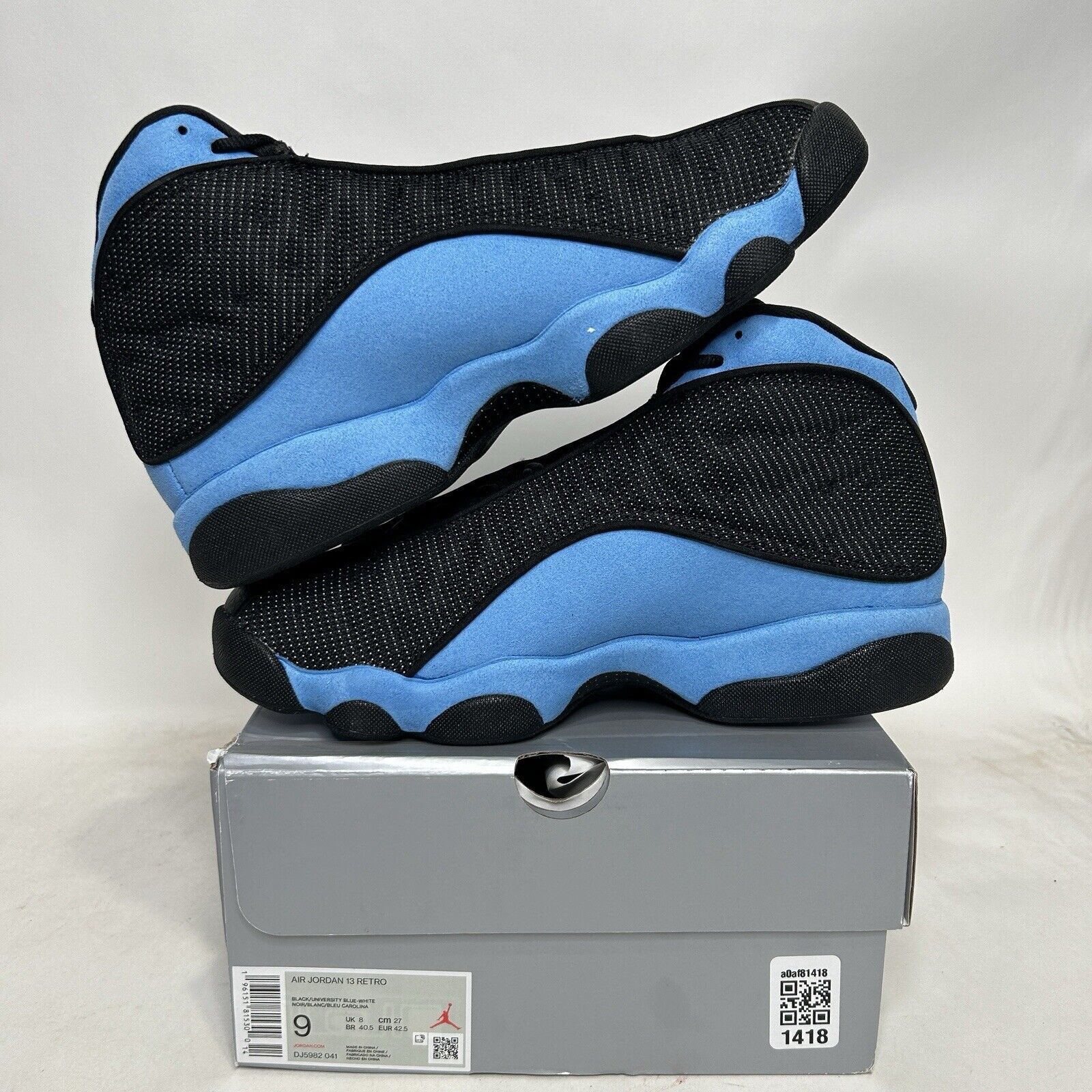 Jordan Brand Nike Shoes Air Jordan 13 Retro OG “University Blue/UNC” 2024 Size US 9 / EU 42 - 3 Thumbnail