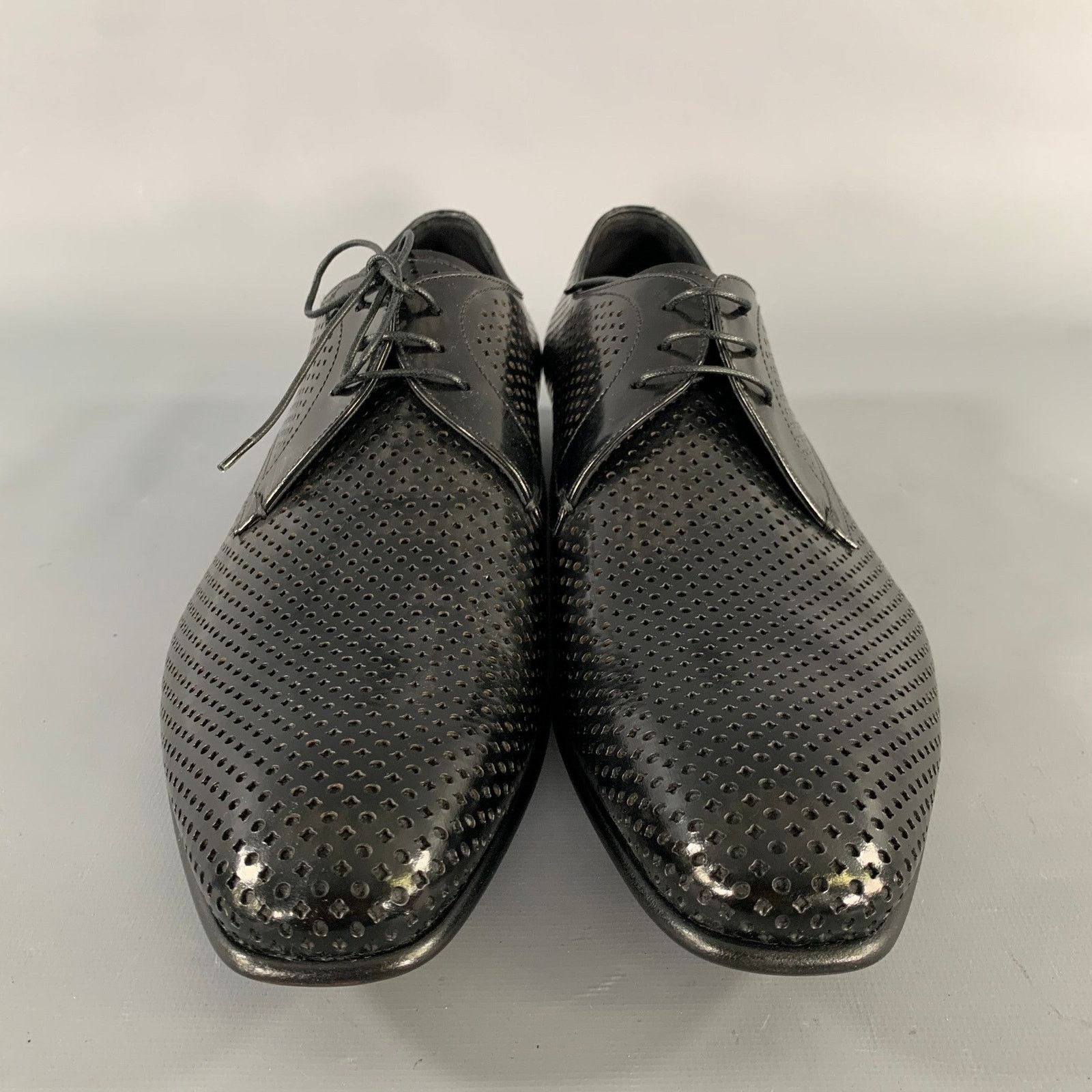 Prada PRADA Size 9 Black Perforated Leather Lace Up Lace Up Shoes Size US 9 / EU 42 - 4 Thumbnail