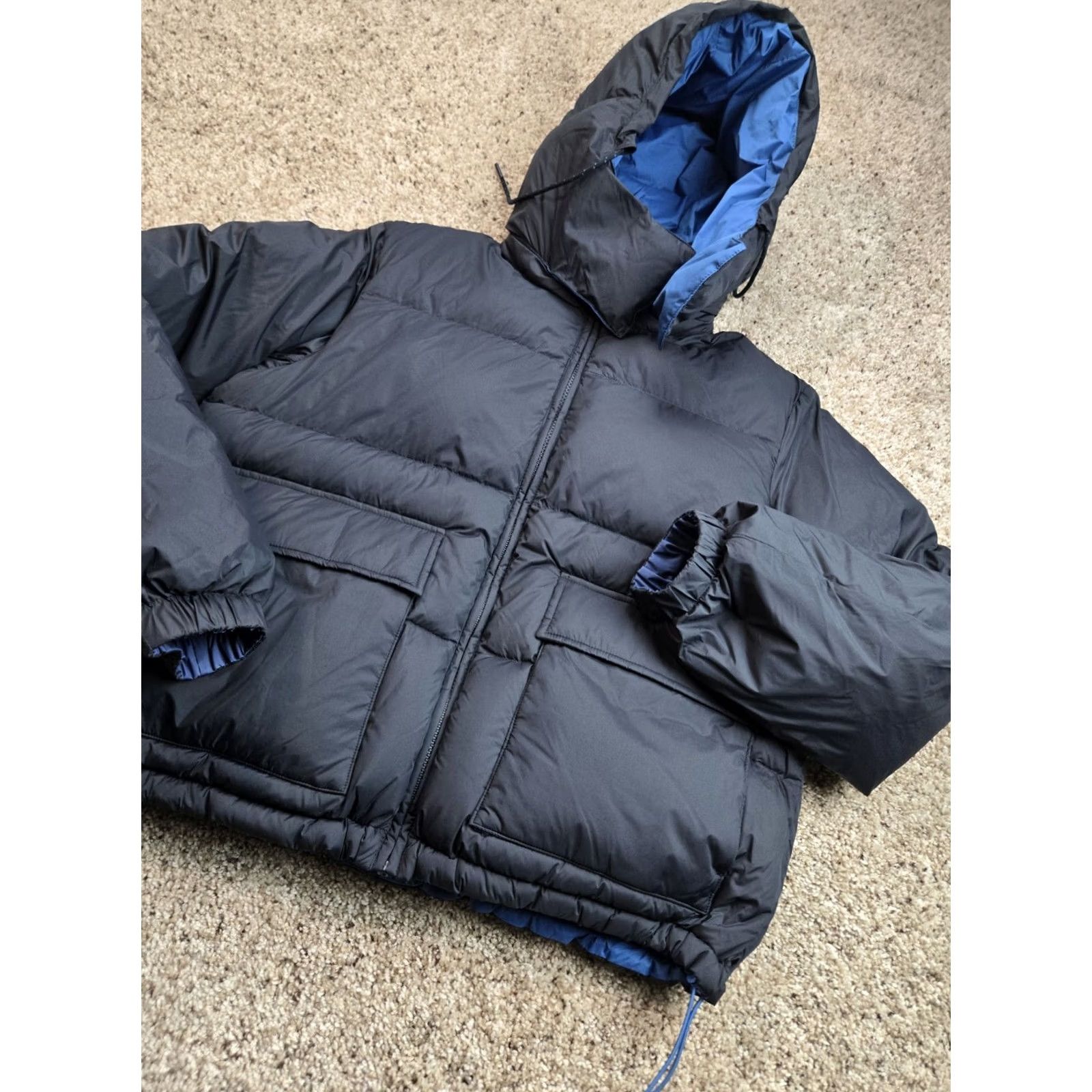 Uniqlo Uniqlo JW Anderson Puffer Jacket Womens S Blue Reversible Hooded Zip Short Casual City Winter Fall Mens Womens Girls Size S / US 4 / IT 40 - 3 Thumbnail