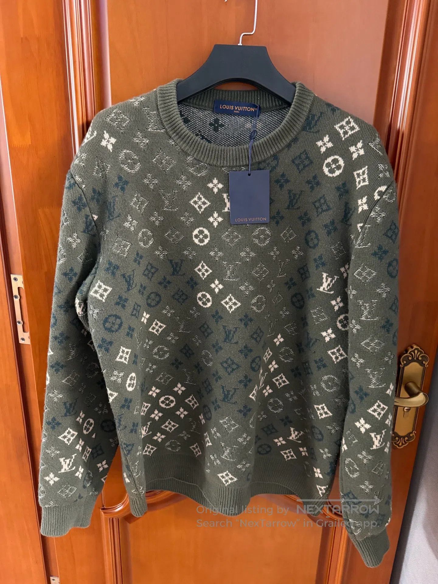 Louis Vuitton Louis Vuitton Green sweater with gradient print| Size US XXL / EU 58 / 5 - 1 Thumbnail