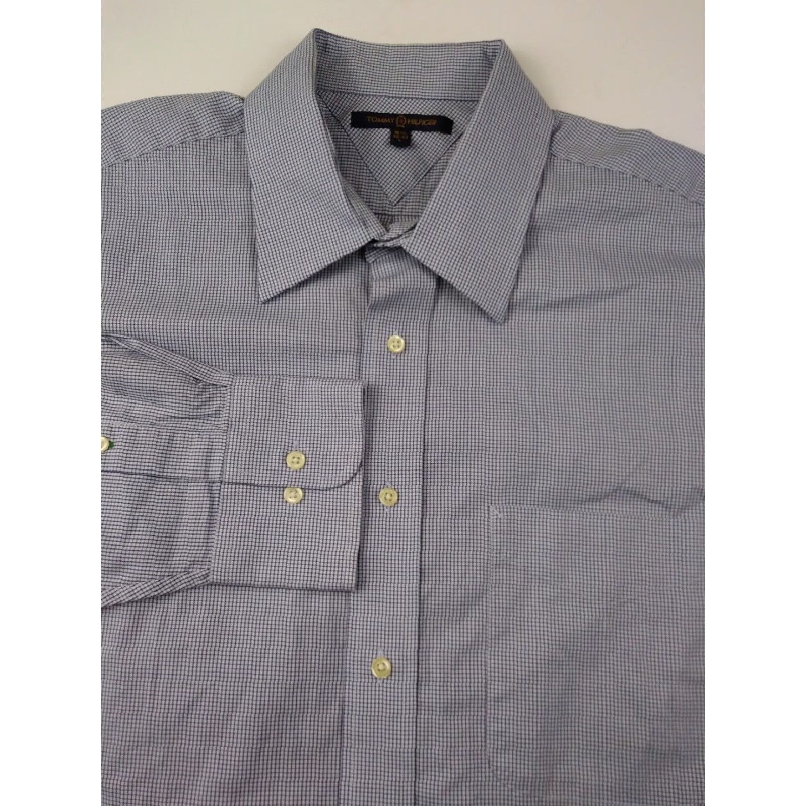 Tommy Hilfiger Tommy Hilfiger Mens Button-Front Shirt Blue Check Long Sleeve 100% Cotton Regular L Size: 16.5 32/33 (Men) Size US L / EU 52-54 / 3 - 2 Thumbnail