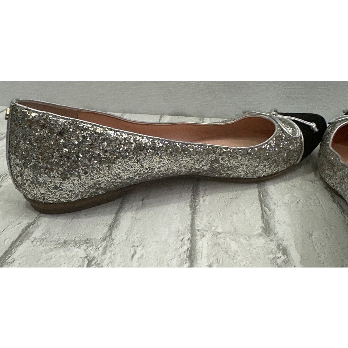 Kate Spade Kate Spade Point Toe Silver Black Sequin Ballet Flat Bow 9M Size US 9 / IT 39 - 6 Thumbnail