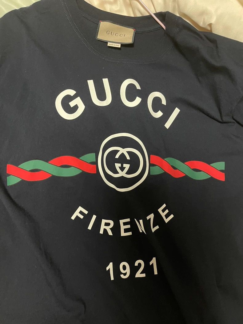 Gucci GucciDark blue short sleeves 2503-Nextarrow Size US XS / EU 42 / 0 - 1 Thumbnail