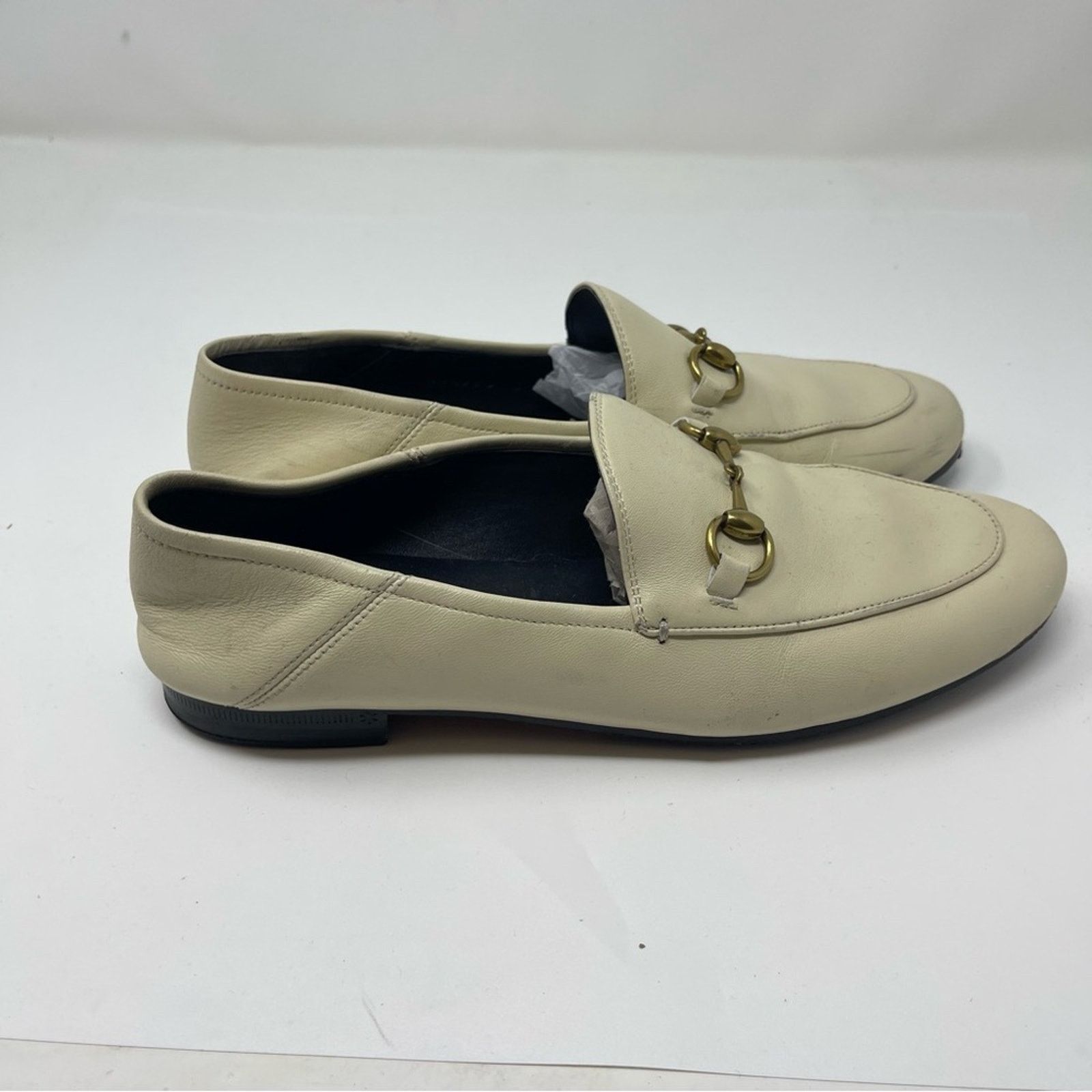 Gucci GUCCI Brixton Leather Horsebit Loafers in Mystic White 37.5 Size US 7.5 / IT 37.5 - 10 Thumbnail