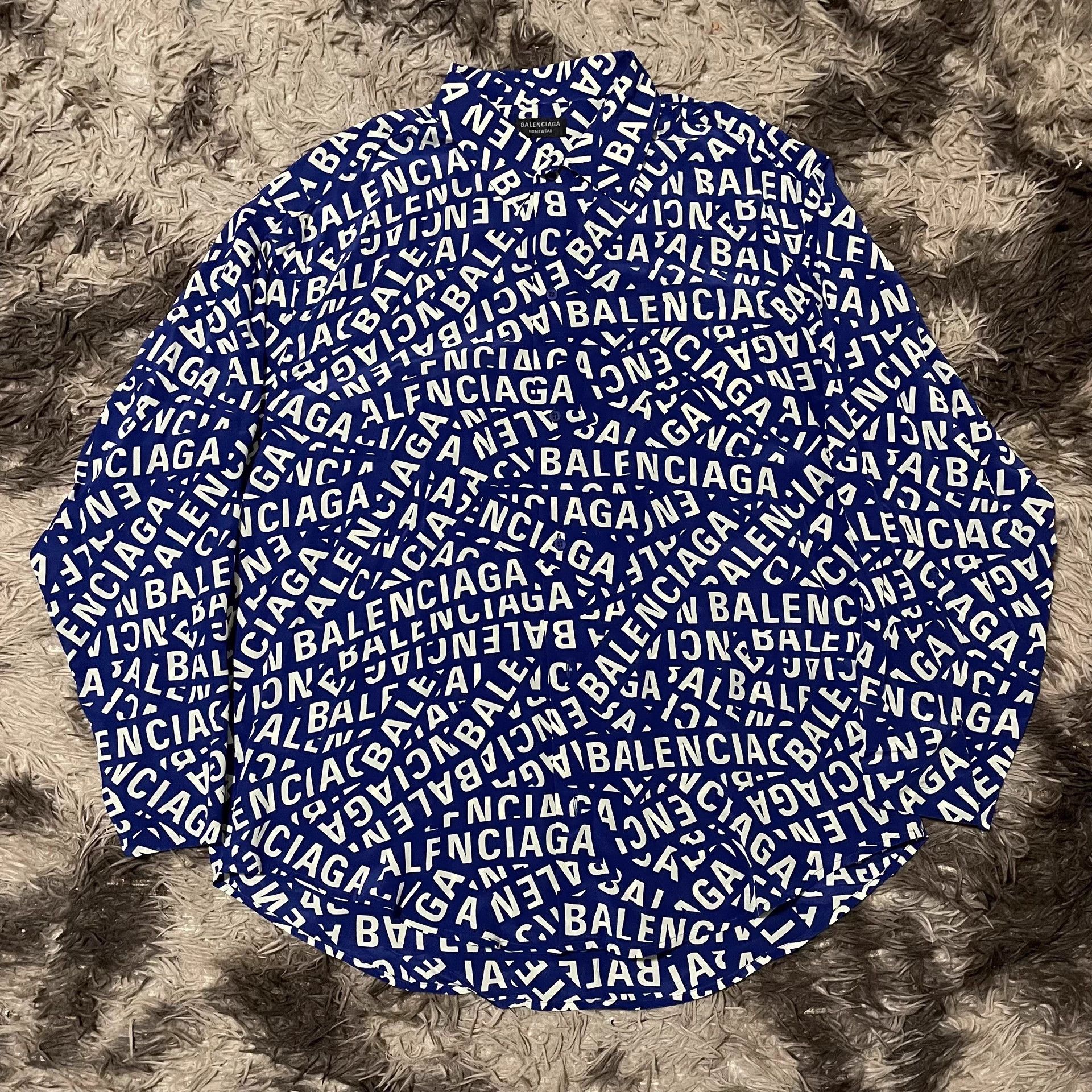 Balenciaga balenciaga full logo barrage silk Size XS / US 0-2 / IT 36-38 - 2 Thumbnail