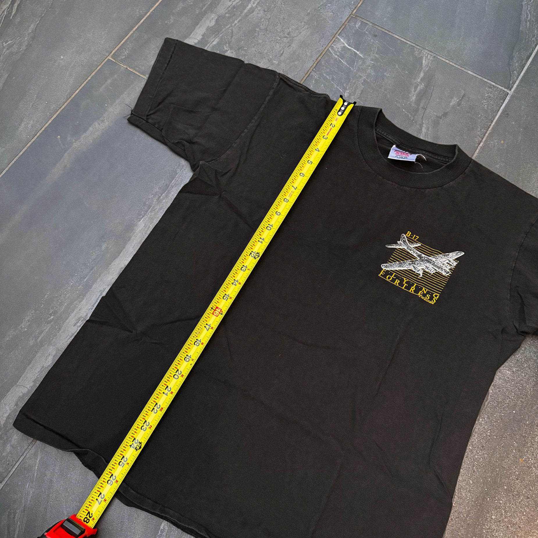 Vintage 1989 Blackbird B-17 Flying Fortress Tee Size US XL / EU 56 / 4 - 7 Thumbnail