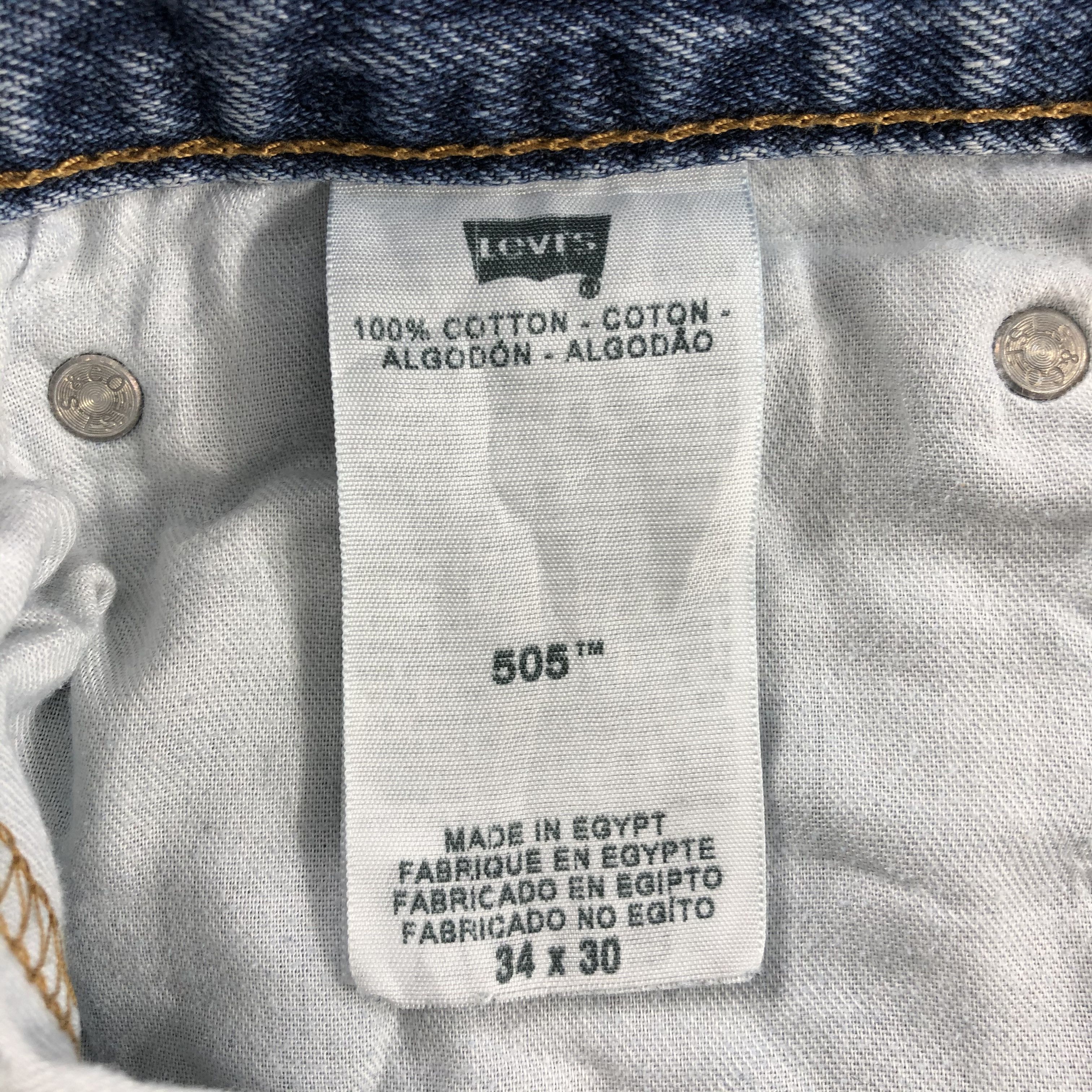 Levi's × Vintage Vintage Blue Wash Levis 505 Jeans-JM2405 Size US 35 - 13 Thumbnail