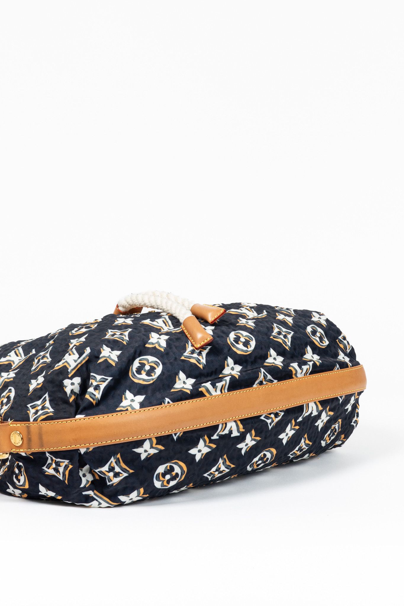 Louis Vuitton Louis Vuitton Bulles MM Navy Monogram Rope-Tassel Hobo Bag Size ONE SIZE - 5 Thumbnail