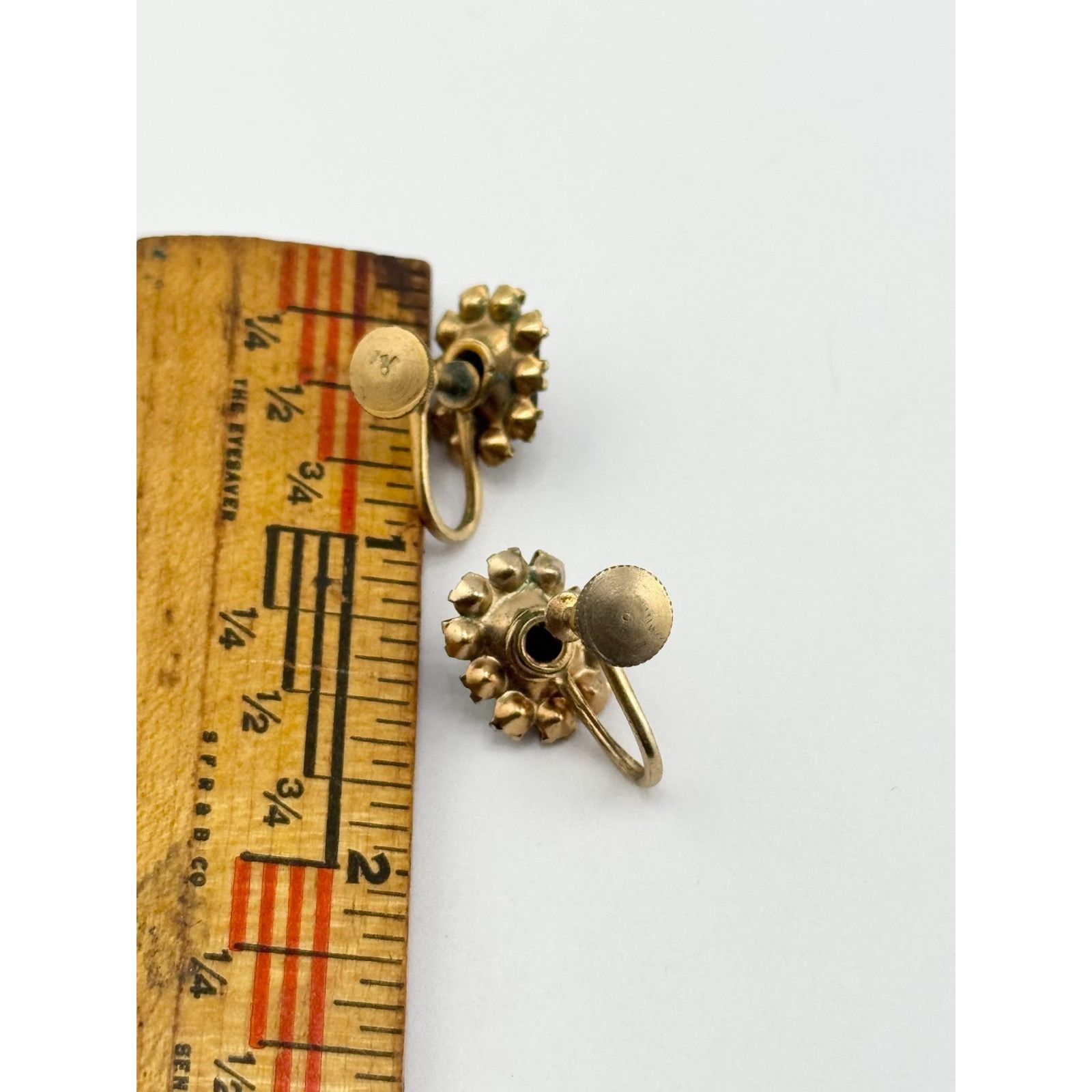 Vintage Vintage black enamel flower rhinestone screw back earrings Size ONE SIZE - 4 Thumbnail