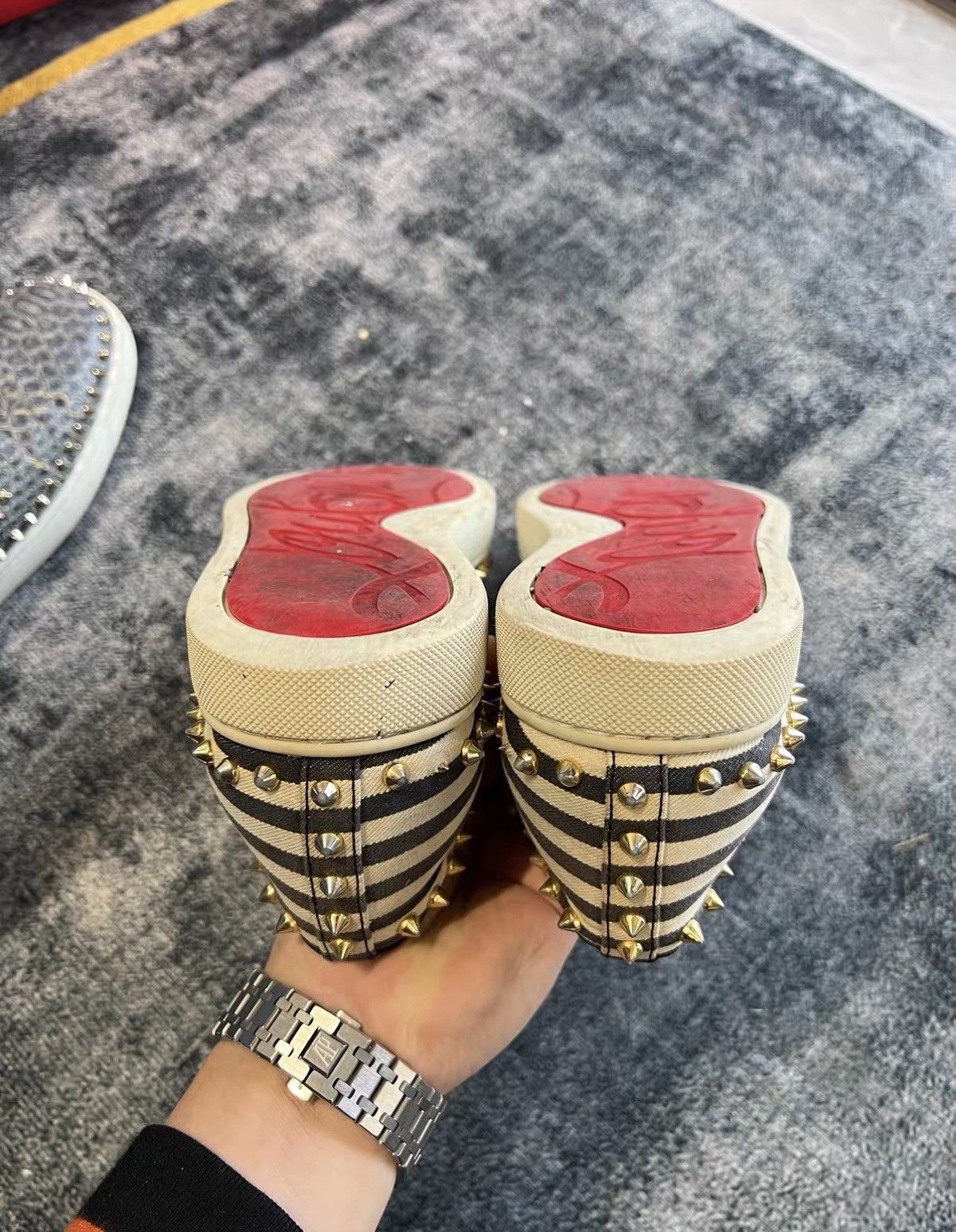 Christian Louboutin Christian Louboutin Studded Slip-On Shoes J42 Size US 9 / EU 42 - 5 Thumbnail