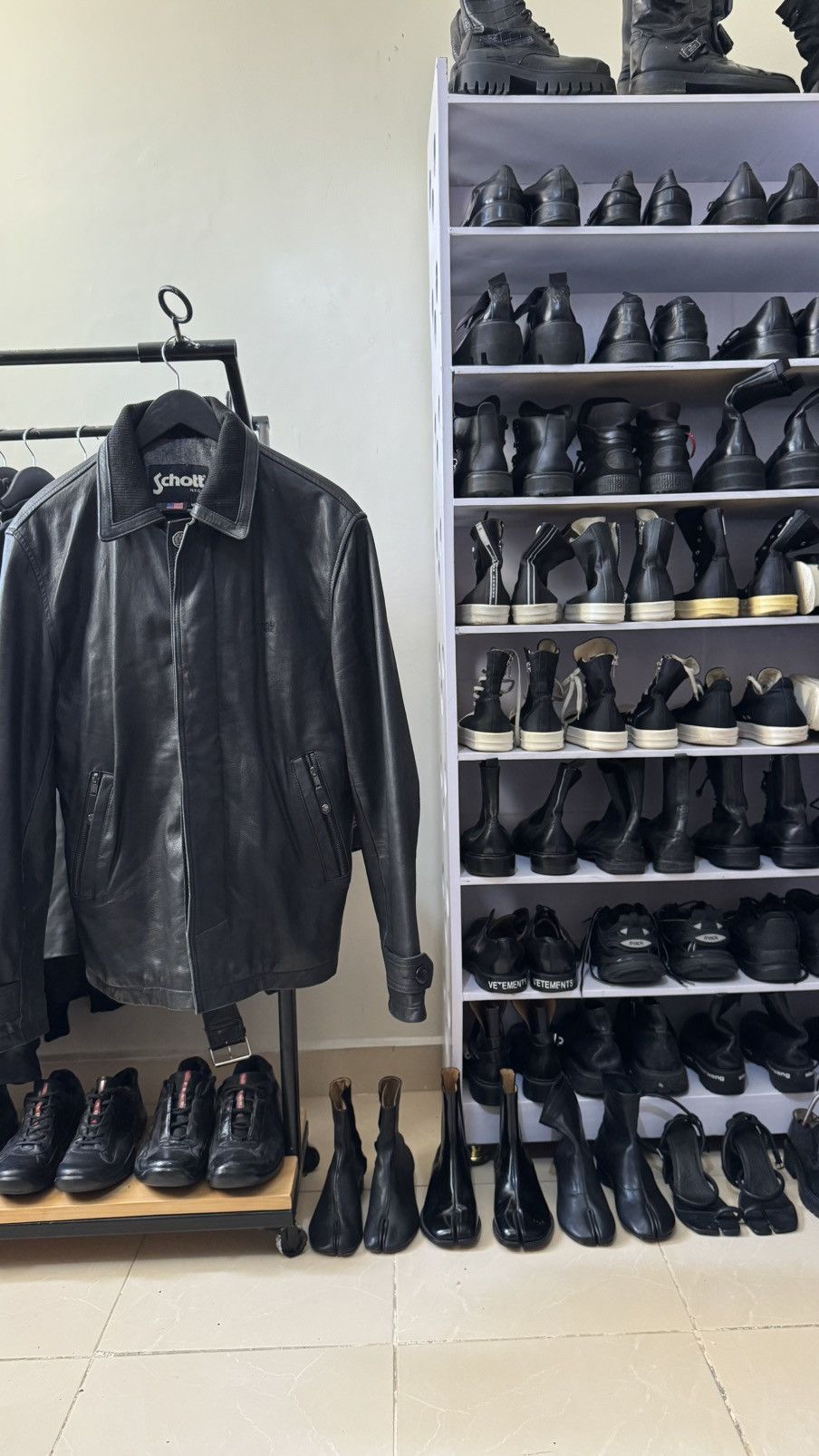 Schott 🕷️💥Schott leather jacket Size US M / EU 48-50 / 2 - 5 Thumbnail