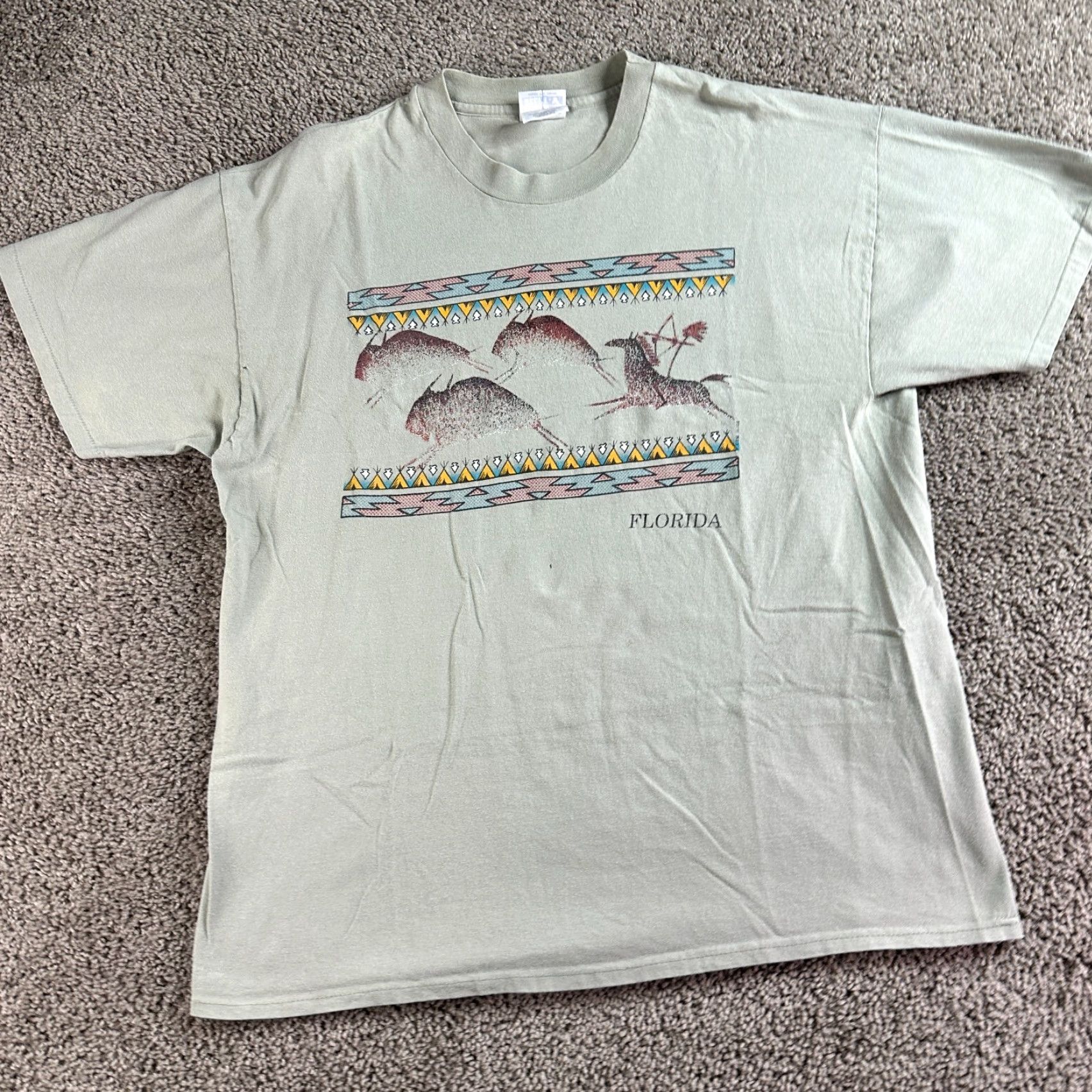 Hanes VINTAGE Florida Shirt Mens XL Green 90s Tribal Native Artwork T-Shirt Cotton Hanes Graphic Print Crew Neck Short Sleeve Size US XL / EU 56 / 4 - 2 Thumbnail