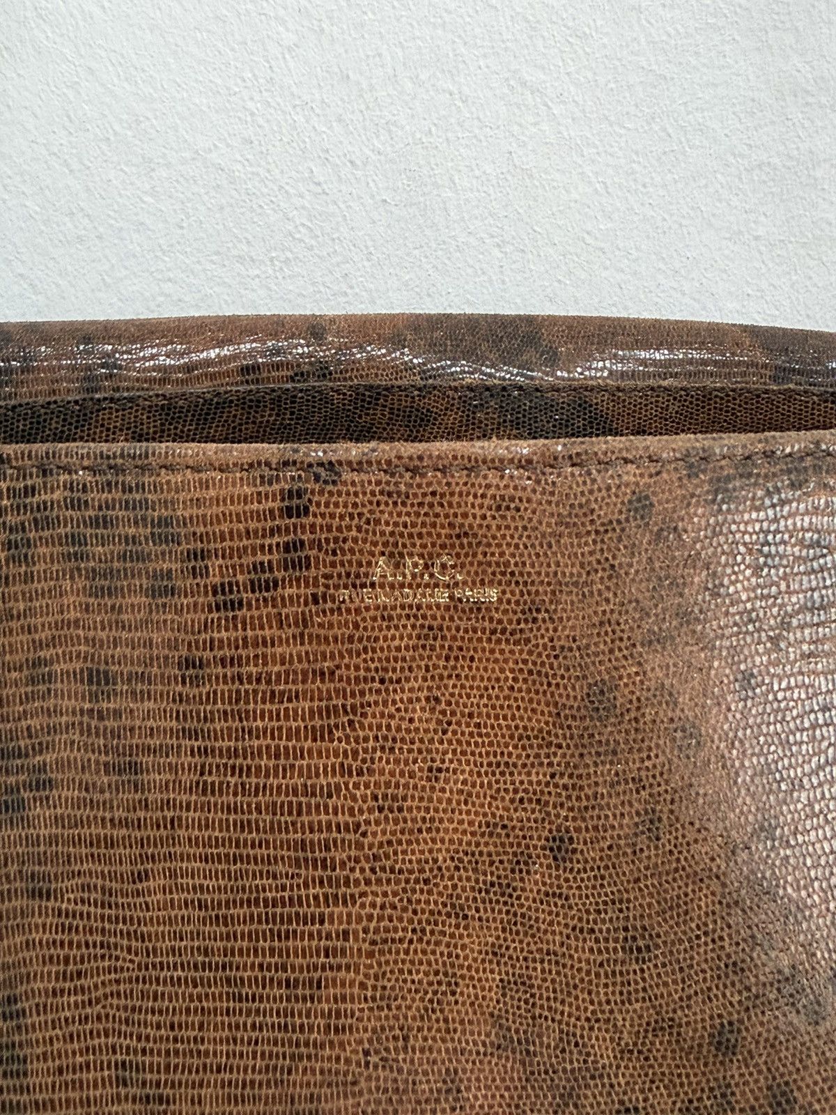 A.P.C. A.P.C. Leather Chain-Link Shoulder Snakeskin Print Size ONE SIZE - 10 Thumbnail