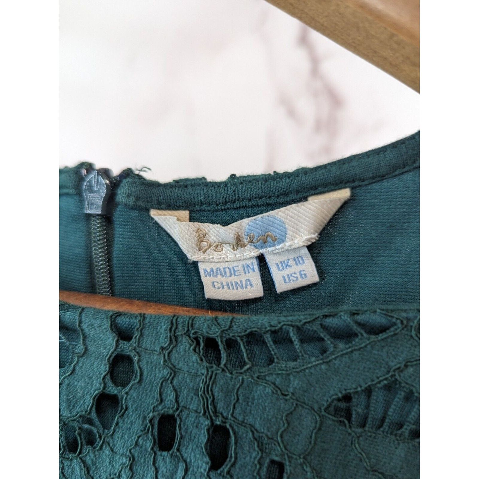 Boden Boden Shirt Women 6 Small Green Lace Zeta Ponte Blouse Size S / US 4 / IT 40 - 3 Thumbnail