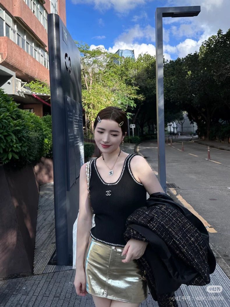 Chanel Chanel 22C early spring show black and white rolled-edged Size XS / US 0-2 / IT 36-38 - 6 Thumbnail