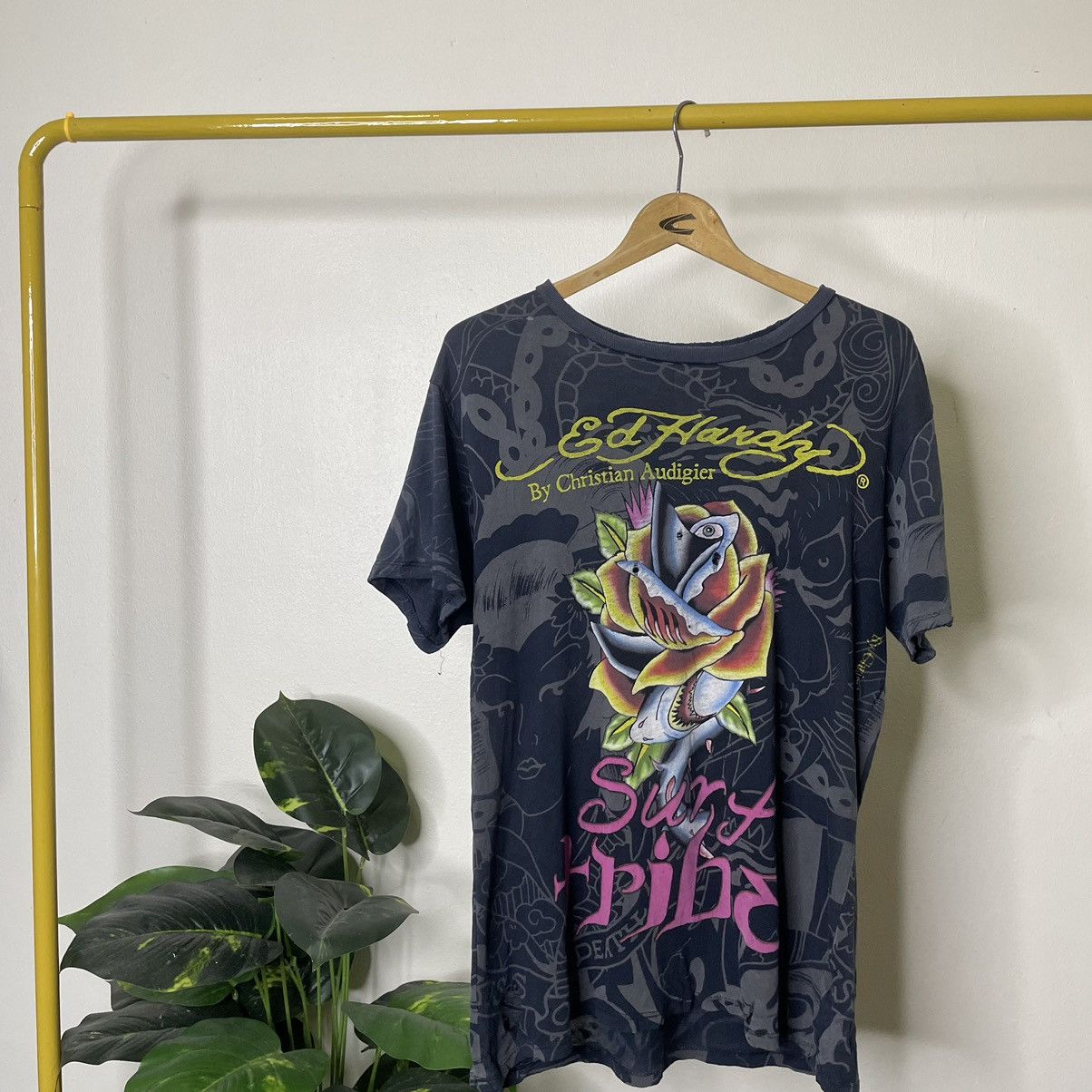Affliction × Christian Audigier × Ed Hardy Ed Hardy Surf Tribe Crazy Detailing Distressed T Shirt Size US M / EU 48-50 / 2 - 1 Thumbnail
