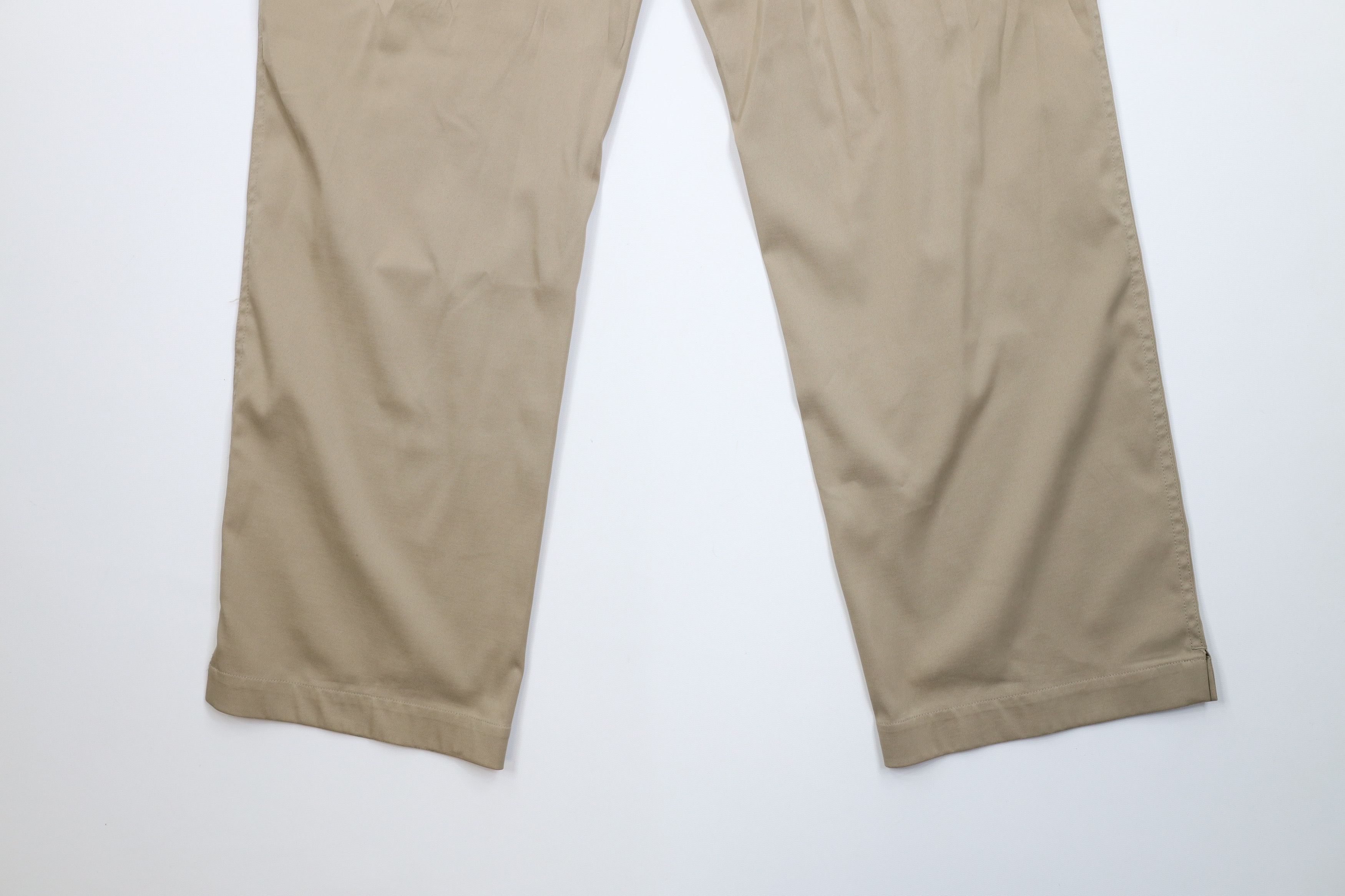 Nike Vintage Nike Golf Mini Swoosh Wide Leg Chino Pants Beige Size US 38 / EU 54 - 12 Thumbnail