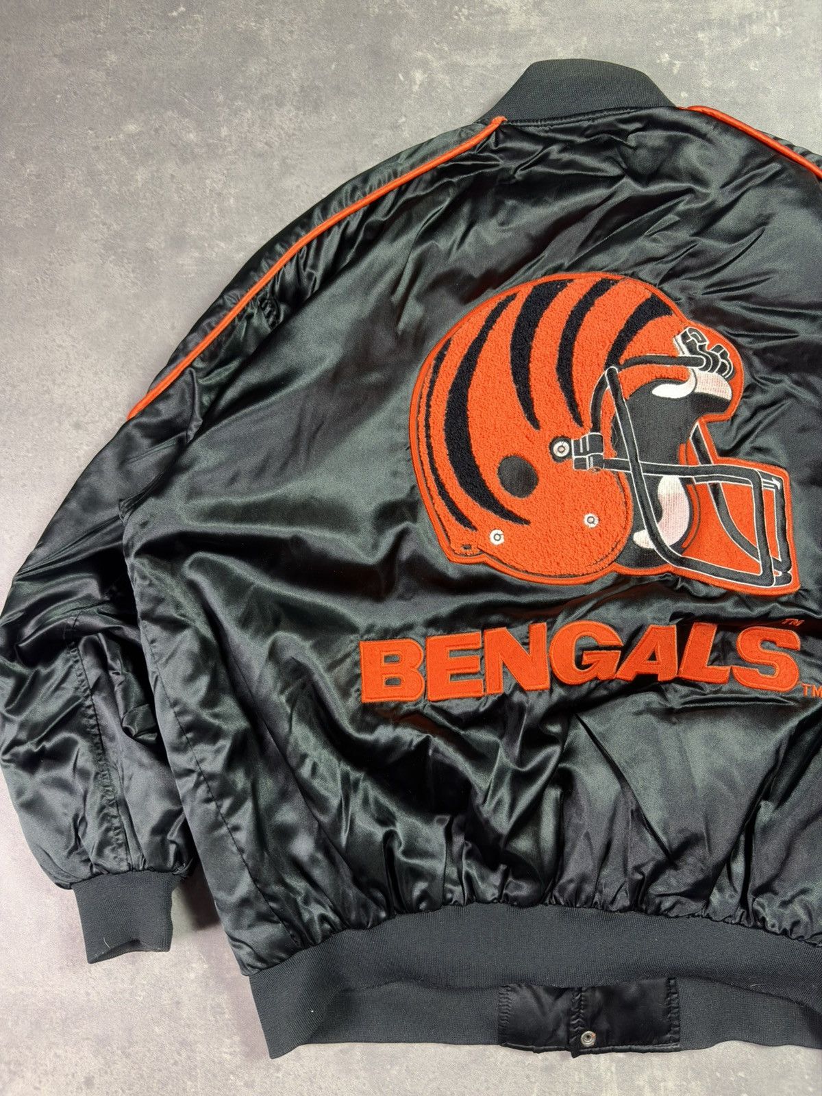 NFL 90s Cincinnati Bengals Campri NFL Team Line Varsity Bomber Size US XXL / EU 58 / 5 - 11 Thumbnail