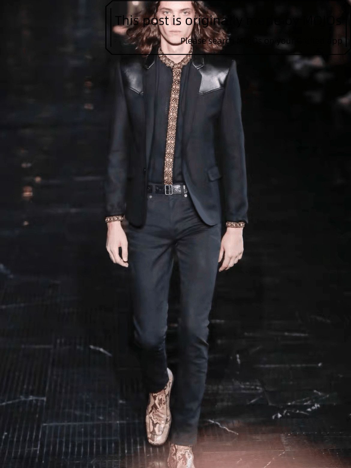 Saint Laurent Paris Sz 48 Saint Laurent Paris 19SS Leather Shoulder Balzer mojos Size US M / EU 48-50 / 2 - 6 Thumbnail