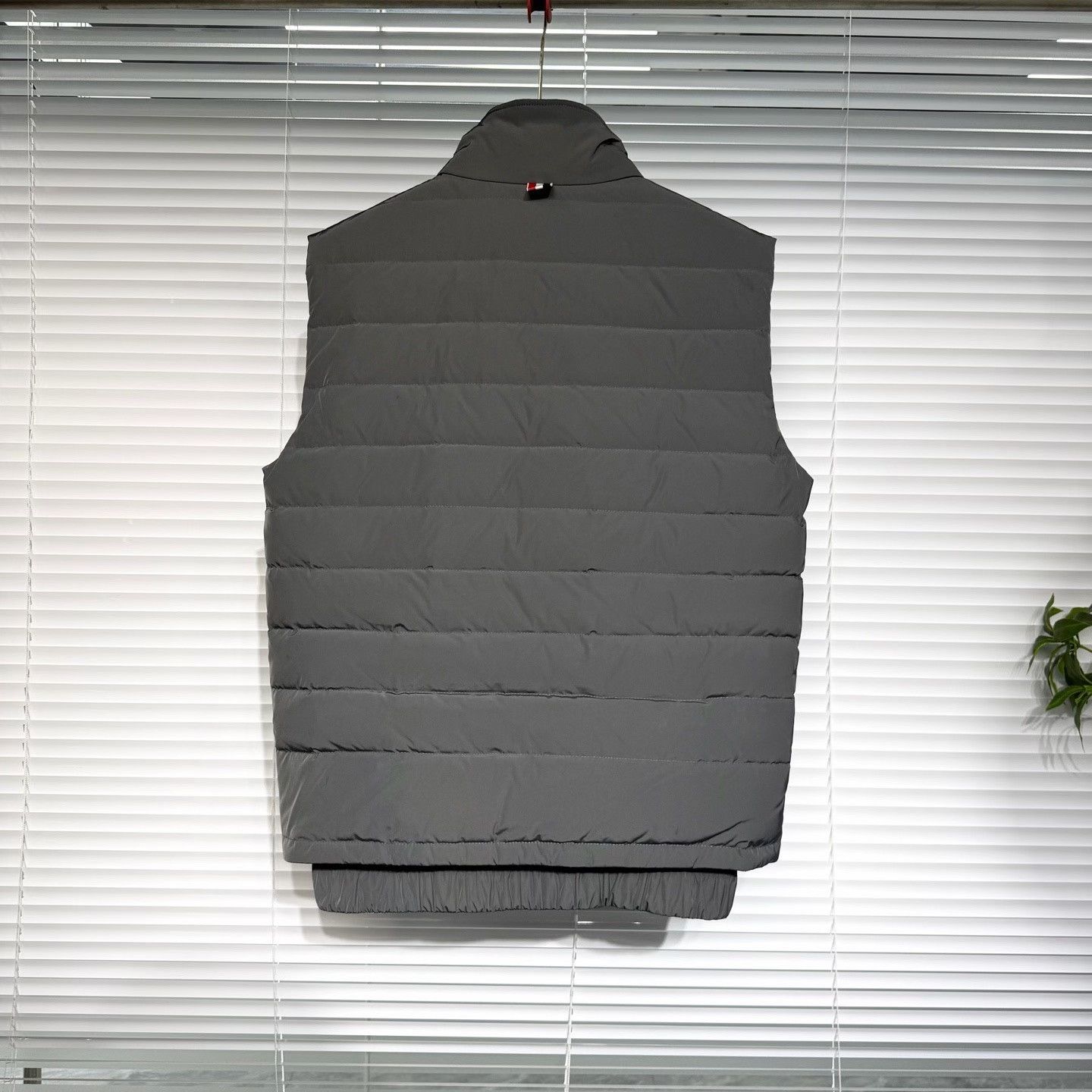 Thom Browne Thom Browne Classic Stripe Down Vest Size US S / EU 44-46 / 1 - 2 Thumbnail