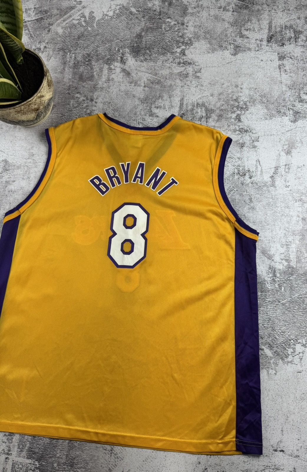 NBA Vintage Lakers Kobe Bryant #8 Rap Shirt Basketball Jersey Size US L / EU 52-54 / 3 - 14 Thumbnail
