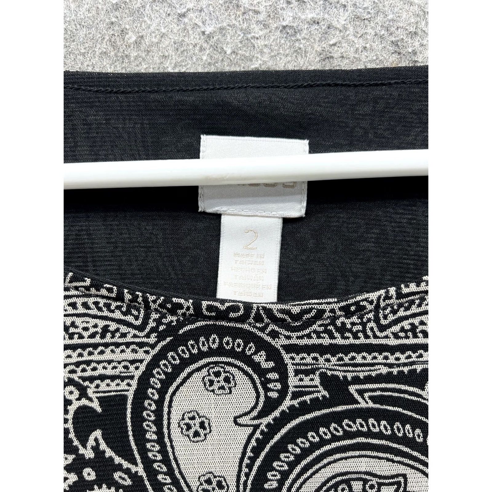 Vintage Chico's Blouse Womens Black Paisley Long Sleeve Lined Top Striped Hem Adult 2 Regular Fit Womens Size XS / US 0-2 / IT 36-38 - 3 Thumbnail