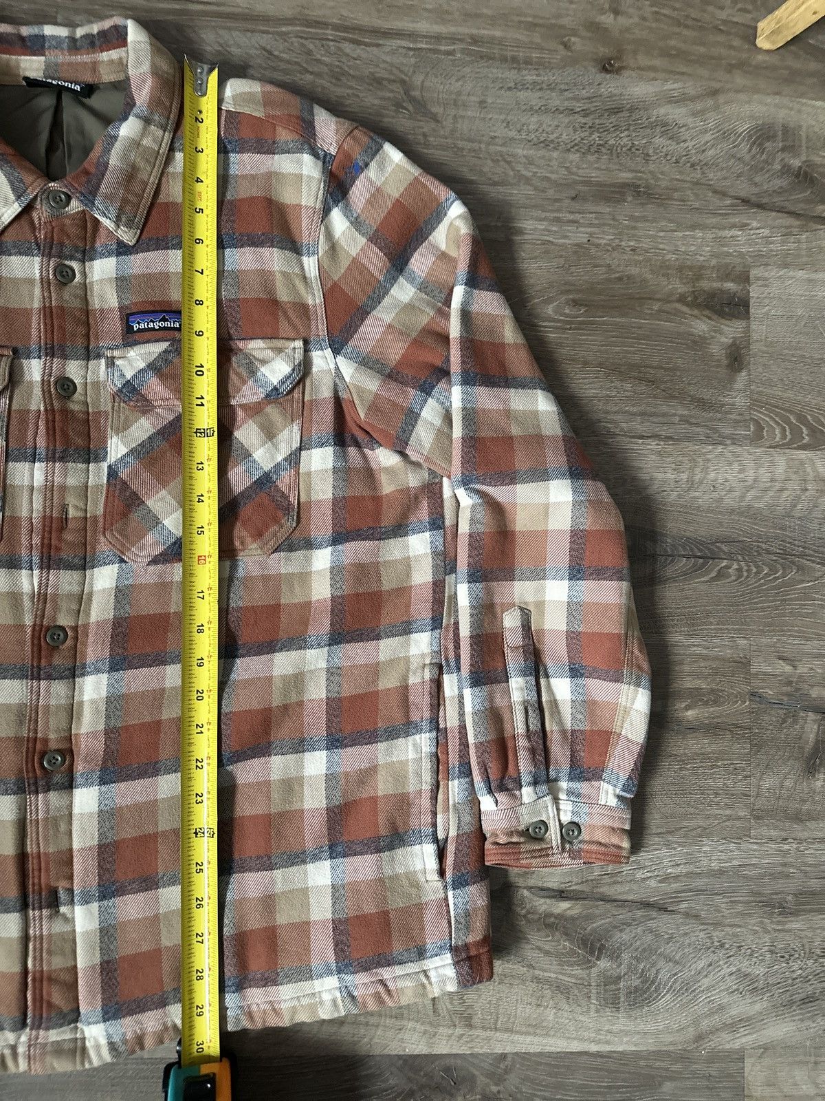 Patagonia Lightweight Insulated Fjord Flannel Jacket XL Mojave Khaki Size US XL / EU 56 / 4 - 10 Thumbnail
