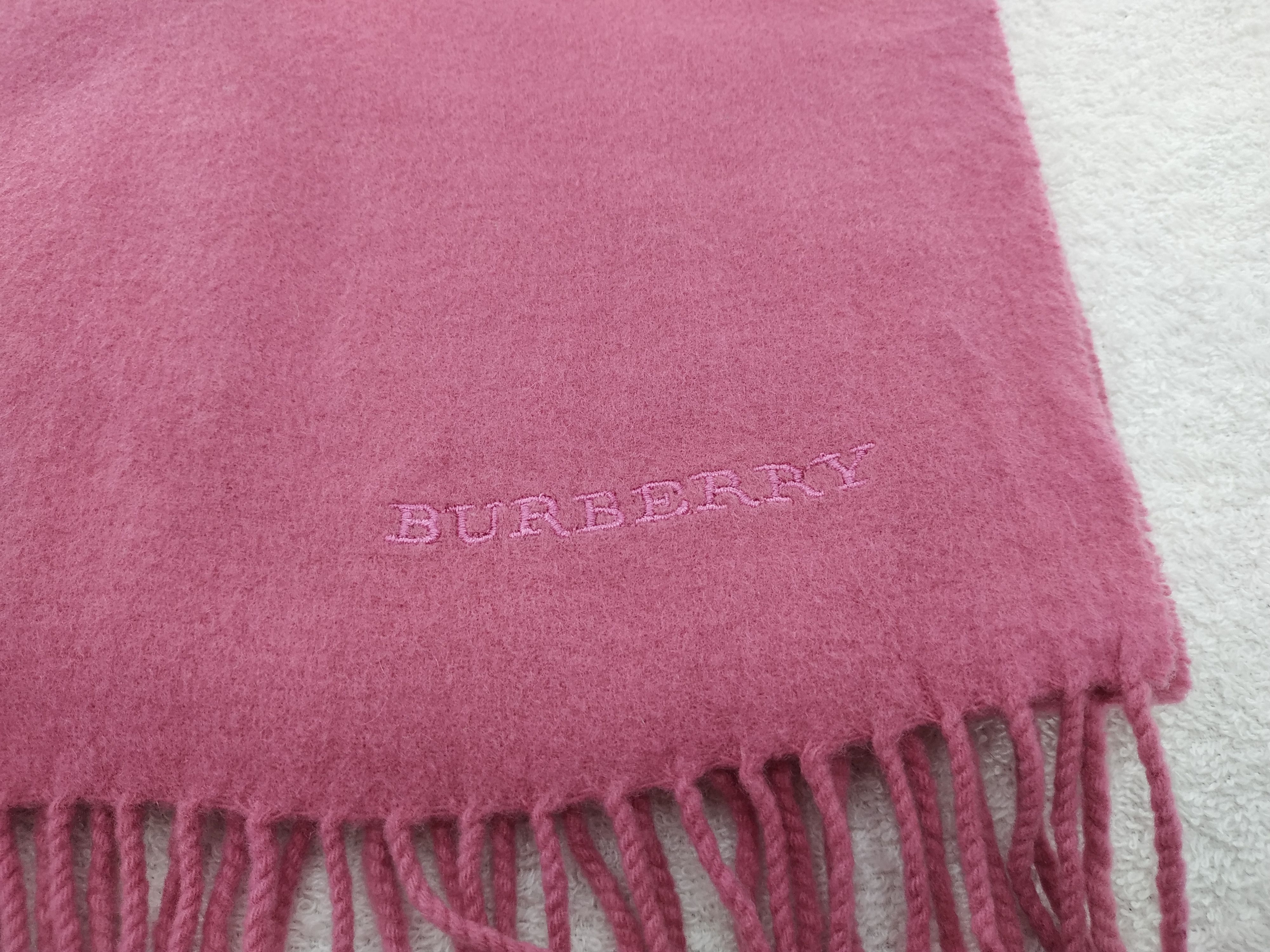 Burberry Vintage Burberry Cashmere Scarf/Muffler/Neckwear MF022 Size ONE SIZE - 5 Thumbnail