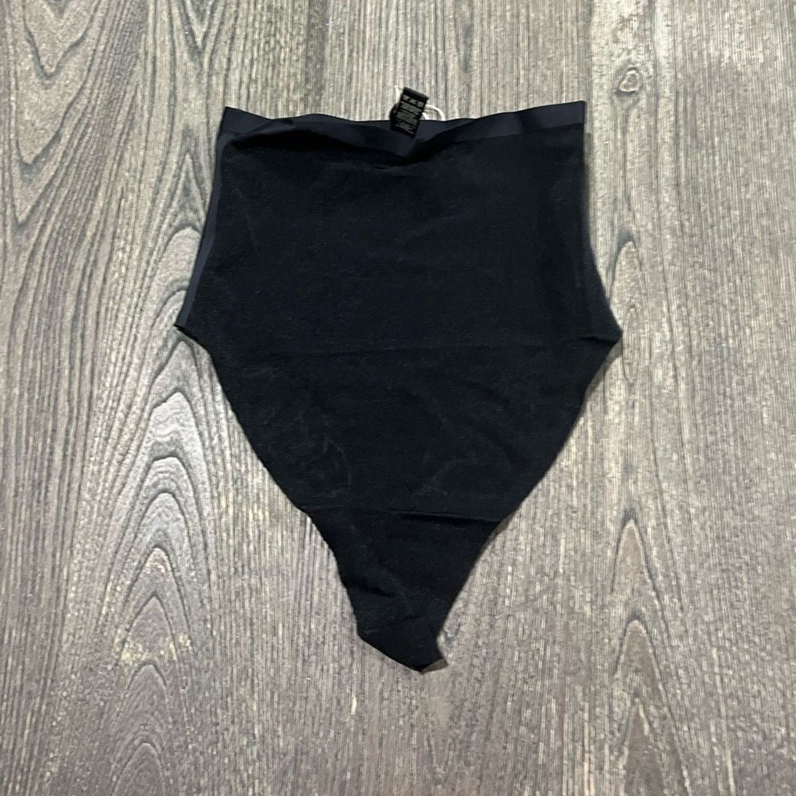 SKIMS NWT Skims Shapewear Seamless Sculpt High-Waisted Thong Siz S Size ONE SIZE - 1 Thumbnail