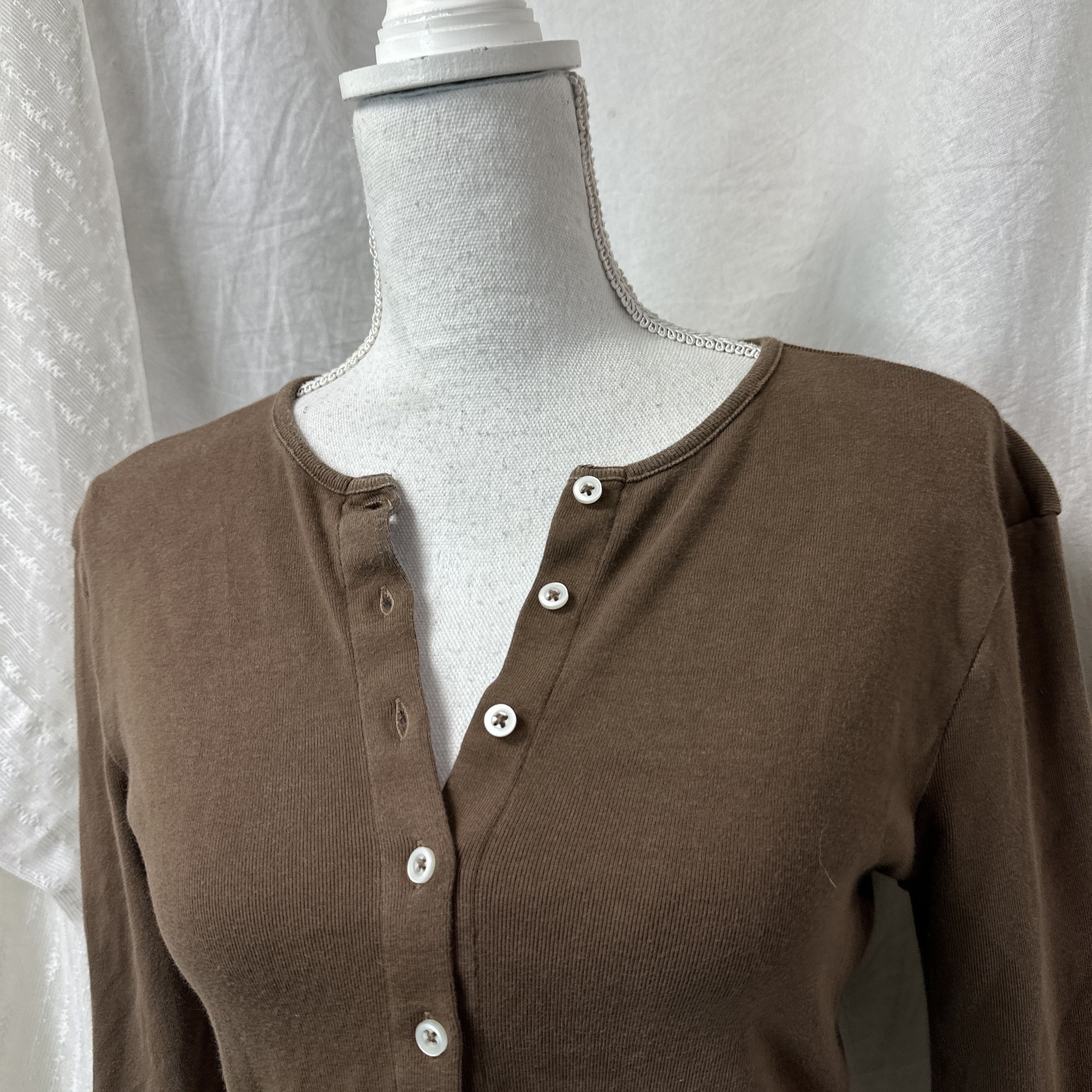 Vintage Vintage Buttoned Cropped Brandy Melville Cardigan Y2K Size S / US 4 / IT 40 - 2 Thumbnail