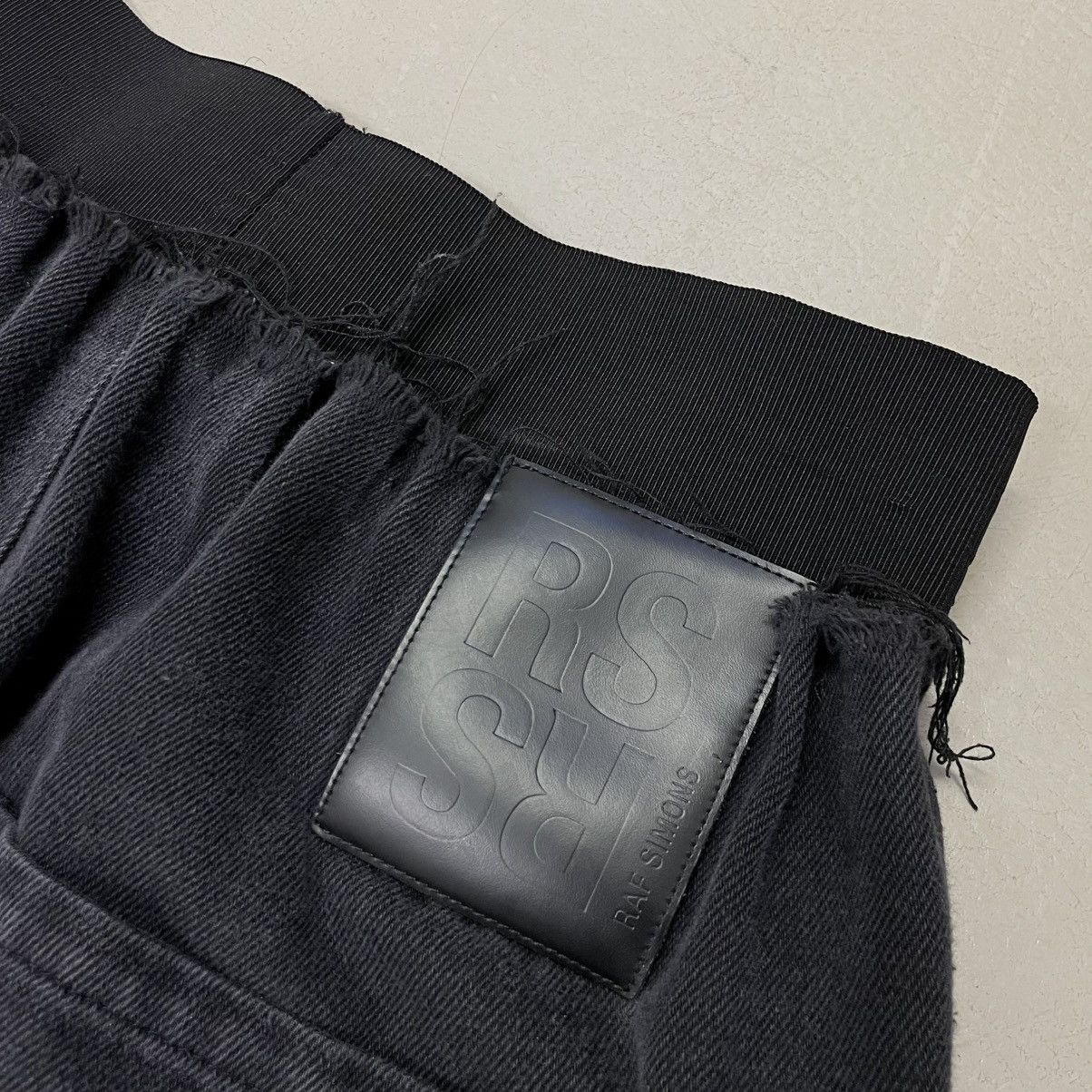 Raf Simons Raf Simons AW2022 baggy jeans Size US 32 / EU 48 - 12 Thumbnail