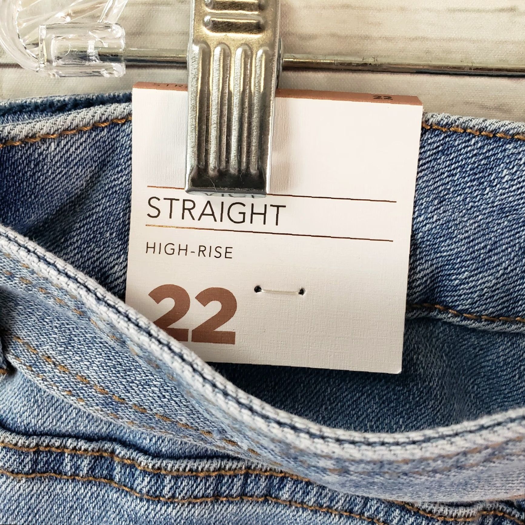 Vintage Lane Bryant Womens High Rise Cropped Jeans Sz 22 Blue Light Wash Belted Size 40" / US 18 - 6 Thumbnail