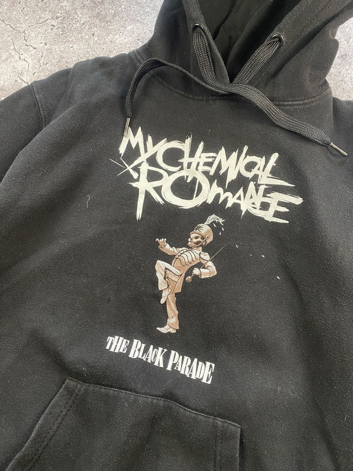 Band Tees × My Chemical Romance × Vintage Vintage my chemical romance hoodie vintage the black parade Size US S / EU 44-46 / 1 - 3 Thumbnail