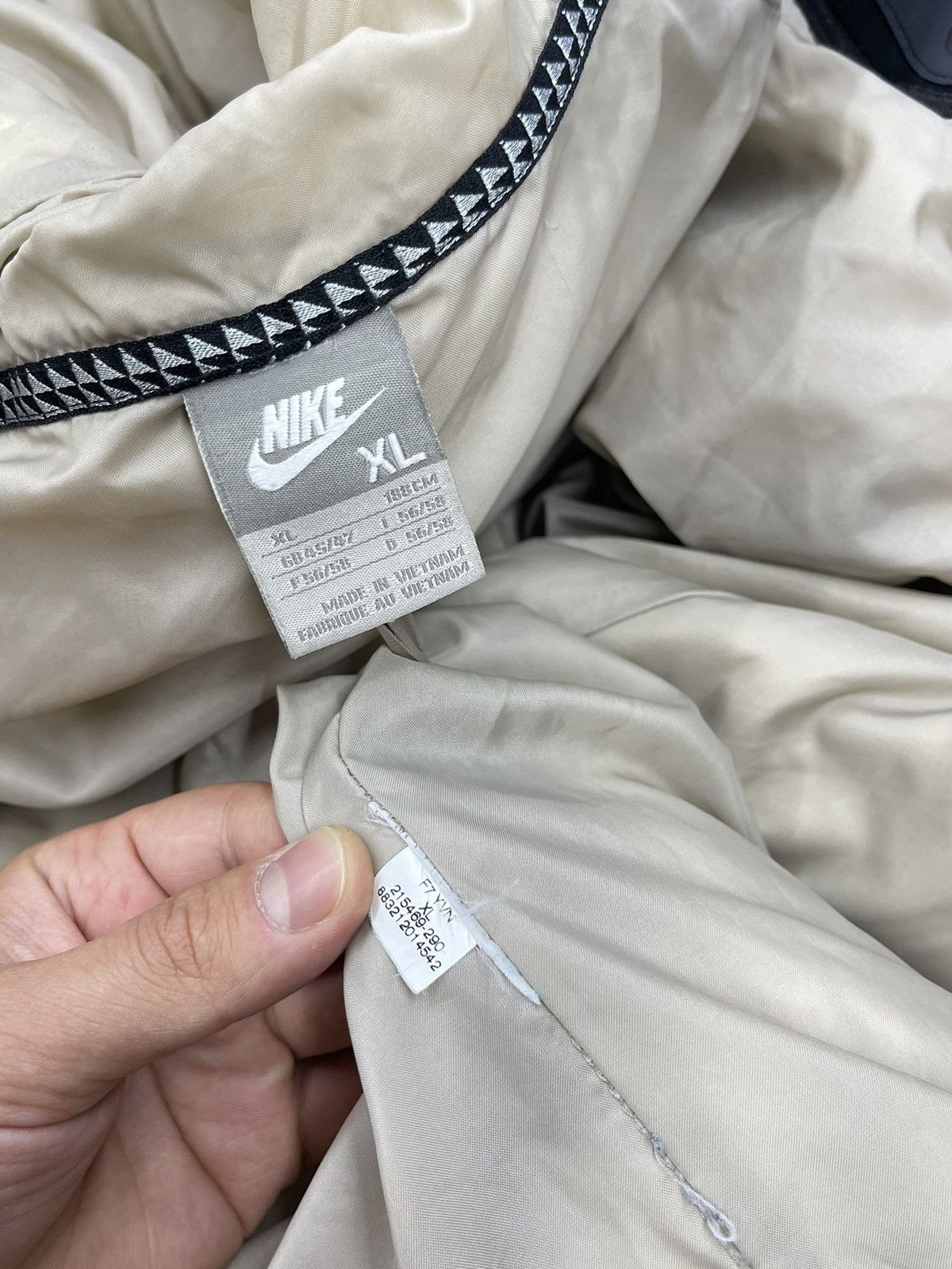 Nike × Nike ACG × Vintage Vintage Nike Puffer Jacket Parka Beige Swoosh Drill Y2K ACG Size US XL / EU 56 / 4 - 17 Thumbnail