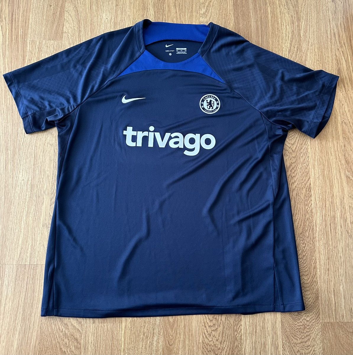 Nike Nike Chelsea FC 22/23 Set (Training/Pre-Match Jerseys) XXL Size US XXL / EU 58 / 5 - 1 Thumbnail