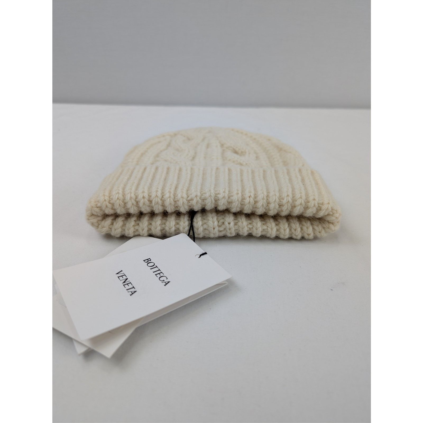 Bottega Veneta o1rshd1 Size: M / HW Chunky Wool Cable Knit Beanie Cap / Hat Size ONE SIZE - 3 Thumbnail
