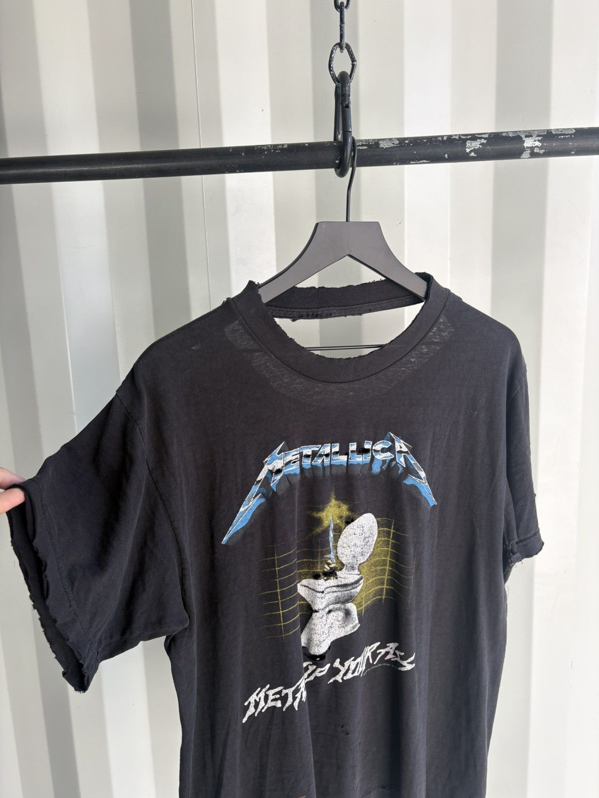 Band Tees Thrashed Metallica Metal Up Your Ass Faded Shirt GRUNGE Size US L / EU 52-54 / 3 - 7 Thumbnail