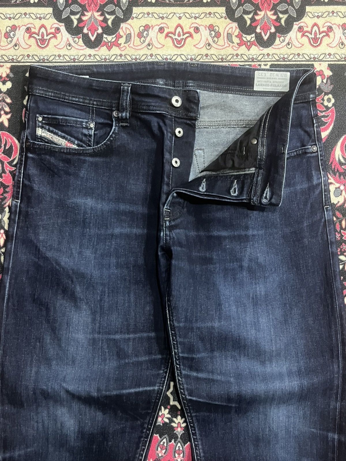 Diesel Vintage Diesel Larkee Indigo Washed Relaxed Jeans Size US 32 / EU 48 - 5 Thumbnail