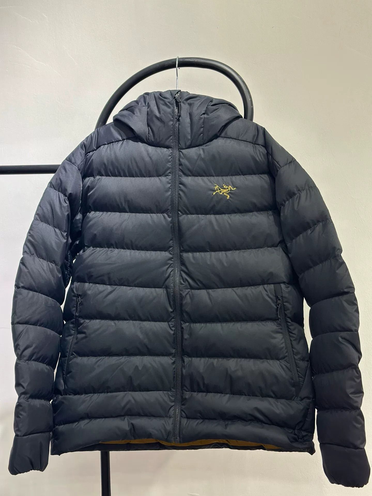 Arc'teryx Arc'teryx Down Embroidered Black Heavy Coat XL Men Size US XL / EU 56 / 4 - 1 Thumbnail