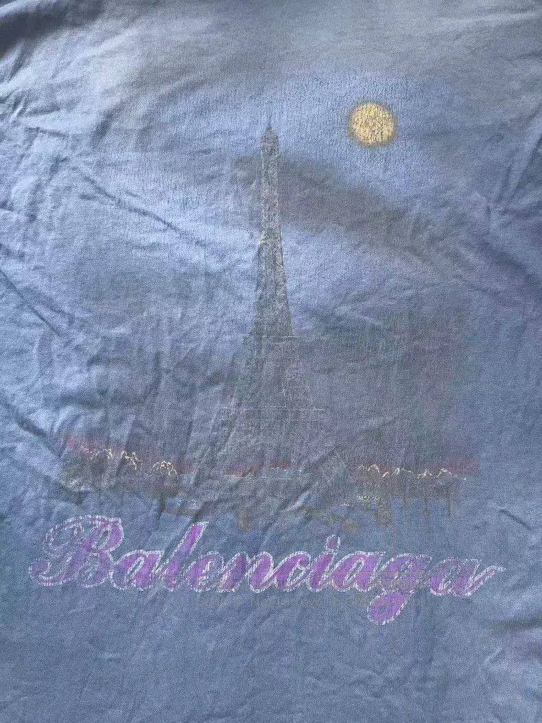 Balenciaga Balenciaga Letter Printed Distressed Round Neck Short Slee Size US S / EU 44-46 / 1 - 3 Thumbnail