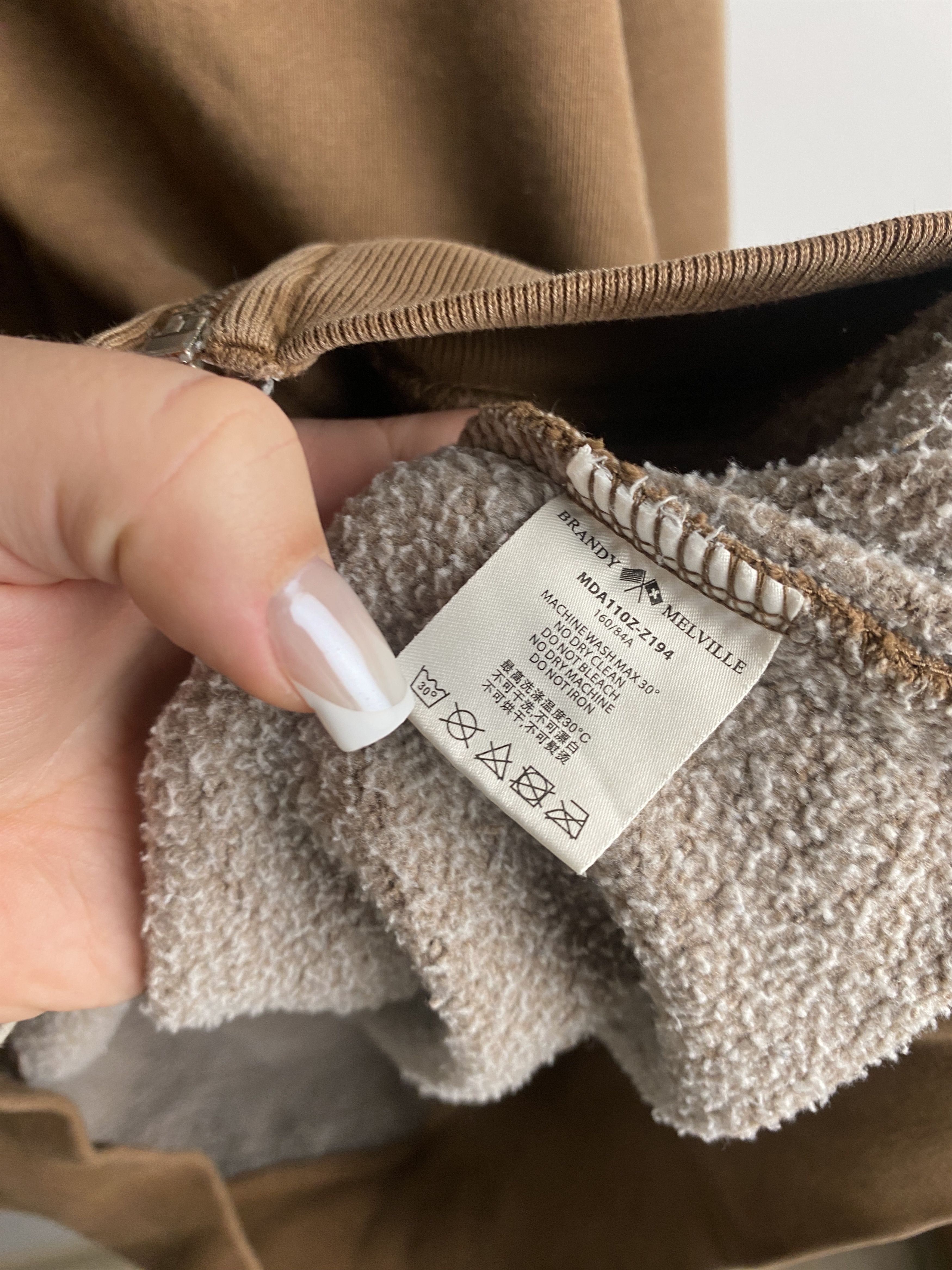 Other Brandy Melville thick oversized heavyweight zip-up hoodie Size US XL / EU 56 / 4 - 4 Thumbnail