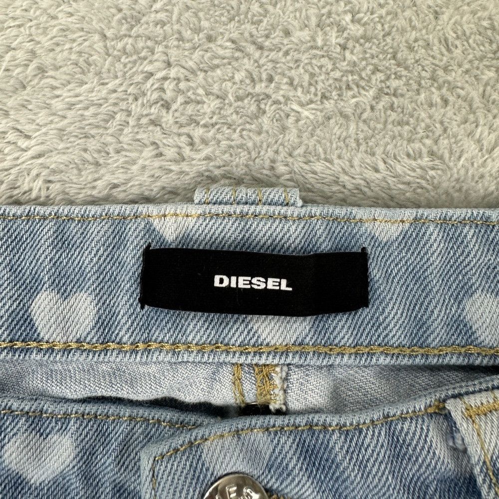 Diesel Diesel Industries heart shaped light blue jeans women's siz Size 28" / US 6 / IT 42 - 2 Thumbnail
