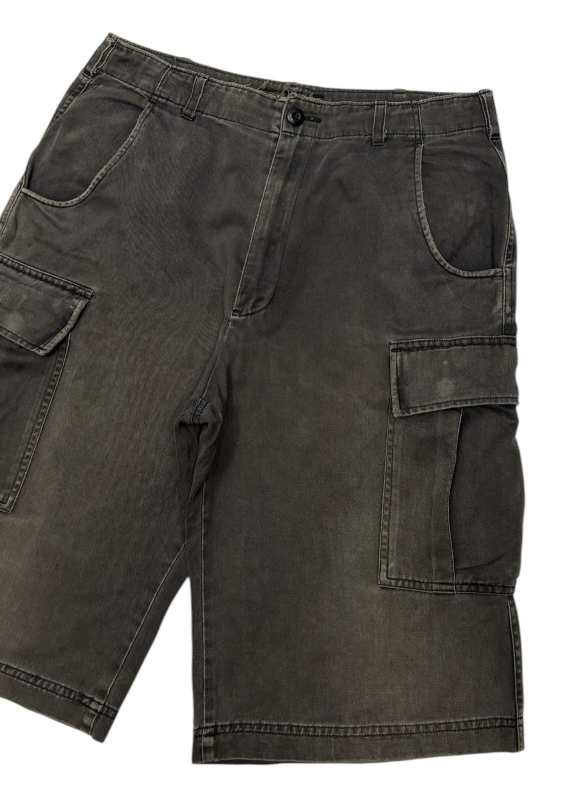 Dickies × Faded Glory × Japanese Brand Rare Vintage DICKIES Faded Grey Short Cargo Pants Size US 32 / EU 48 - 6 Thumbnail