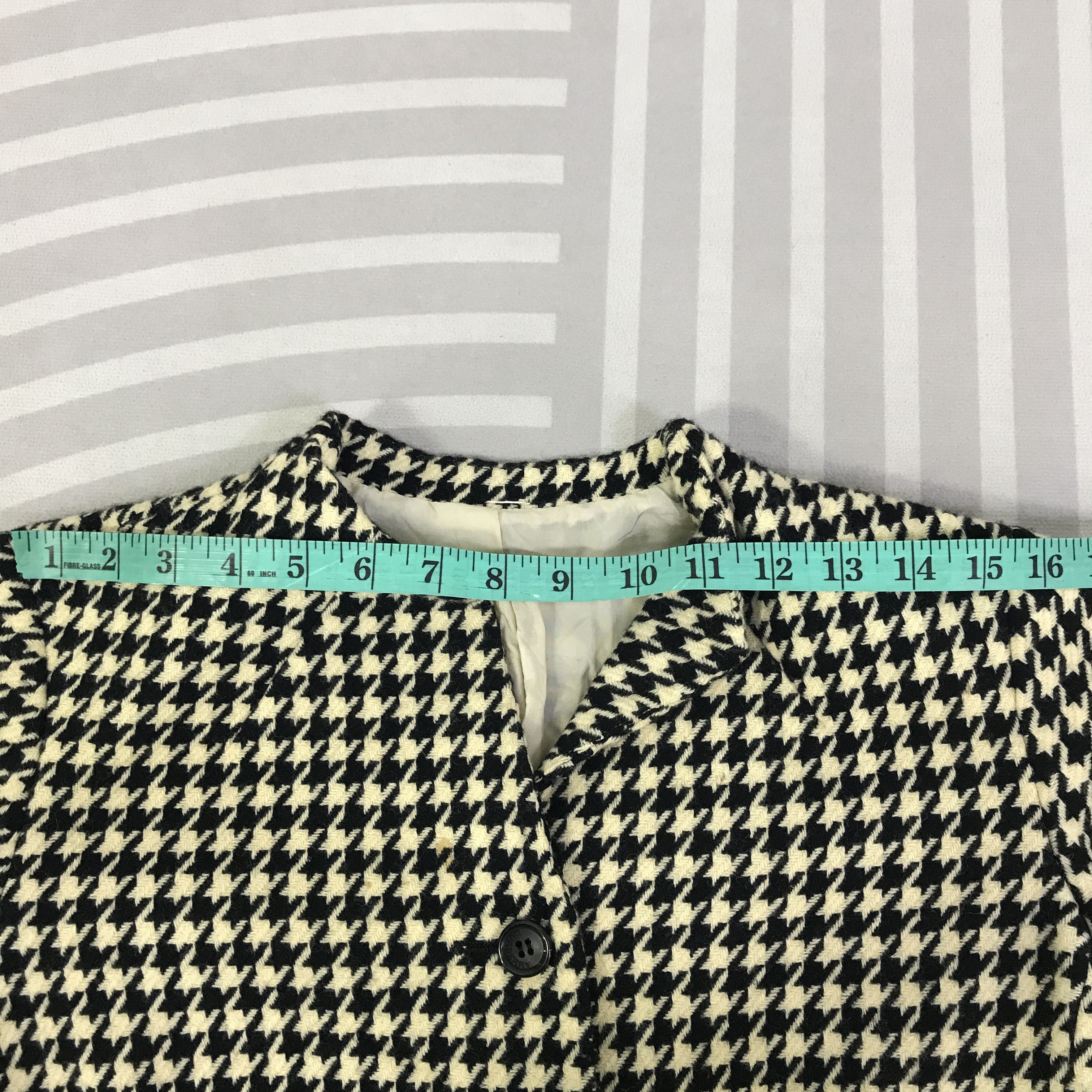 Burberry Vintage Burberry London Wool button Jacket K96B5 Size US M / EU 48-50 / 2 - 6 Thumbnail