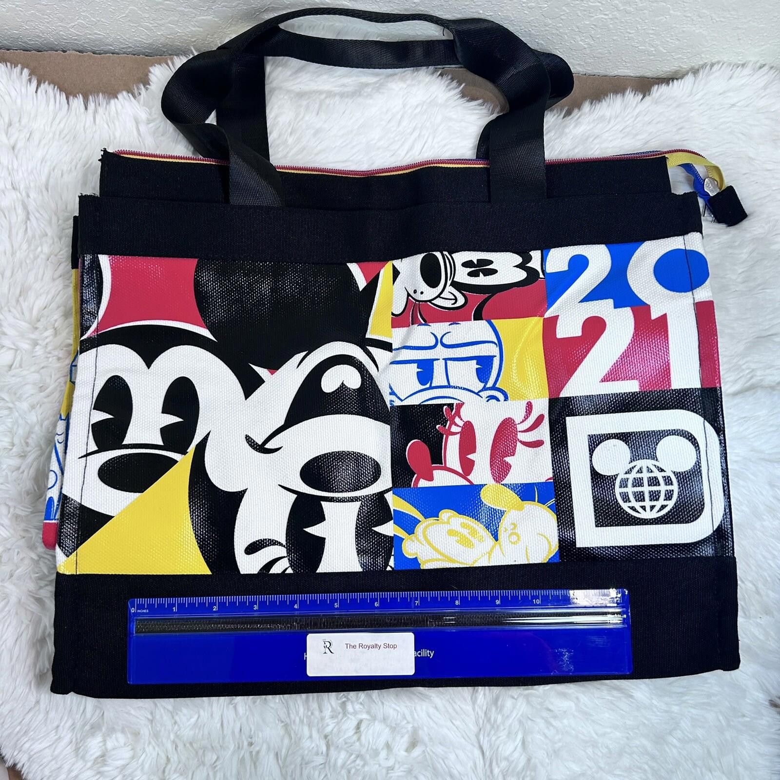 Disney Disney Parks 2021 Walt Disney World Color Blocked Mickey Zip Size ONE SIZE - 3 Thumbnail
