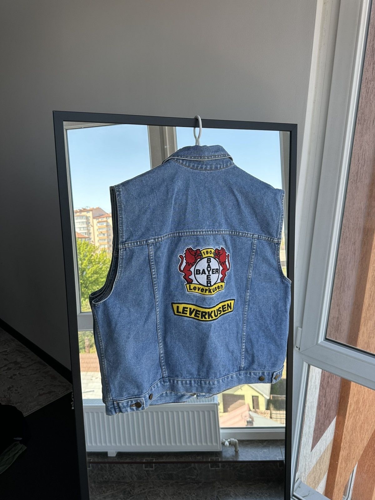 Other Vintage Bayer Leverkusen Football 90s Denim Vest Sz L Size US L / EU 52-54 / 3 - 3 Thumbnail