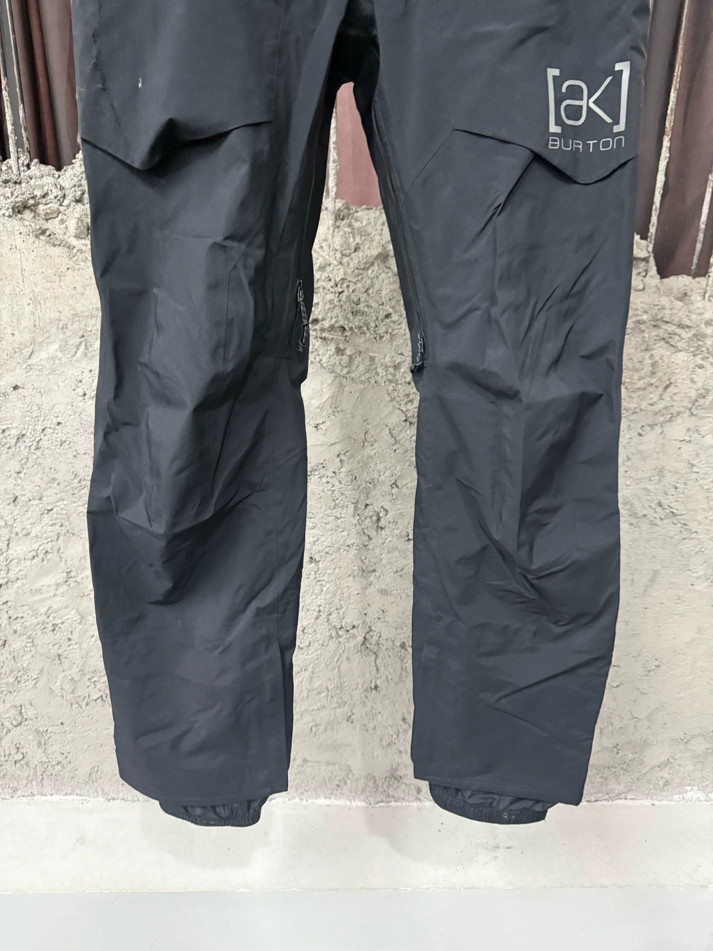 Burton Burton AK457 Snow Pants M w/ Flaws Size US 32 / EU 48 - 5 Thumbnail