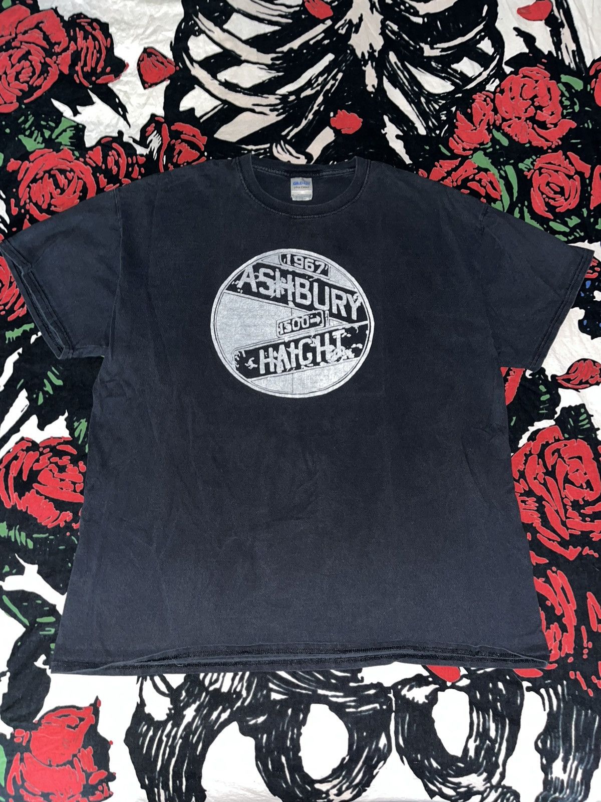 Crazy Y2K Faded Thrashed ERD Punk Emo Goth Grunge Skater Tee